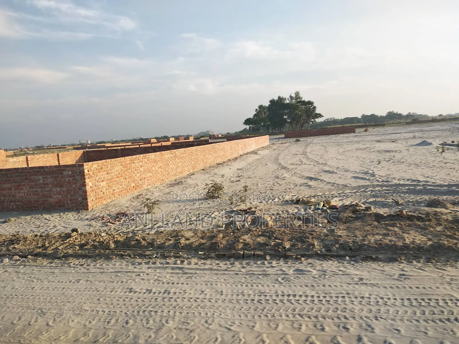 P-Extension 3-Katha Plot Sale Near 40' Road in Basundhara