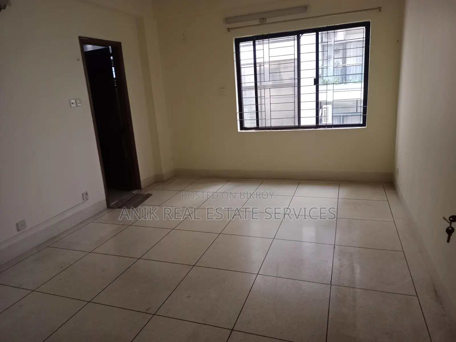 Good Quality Un Farnised Flat Rent At Gulshan 2 in Gulshan
