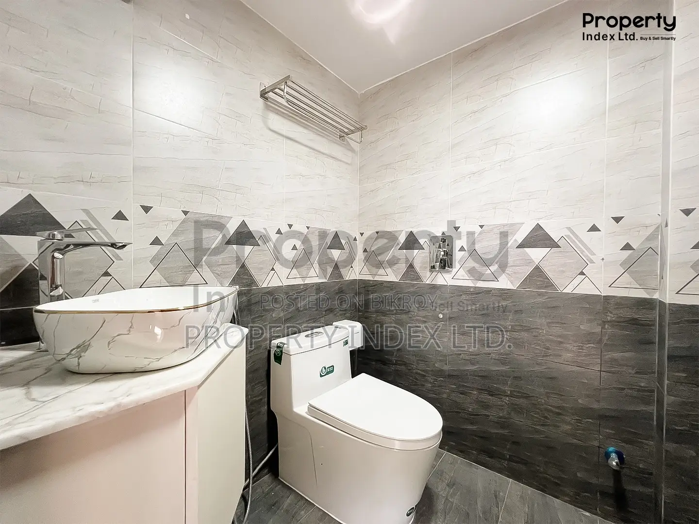 Apartment for Sale! 2,315 sqft at Bashundhara R/A, Block E in Basundhara