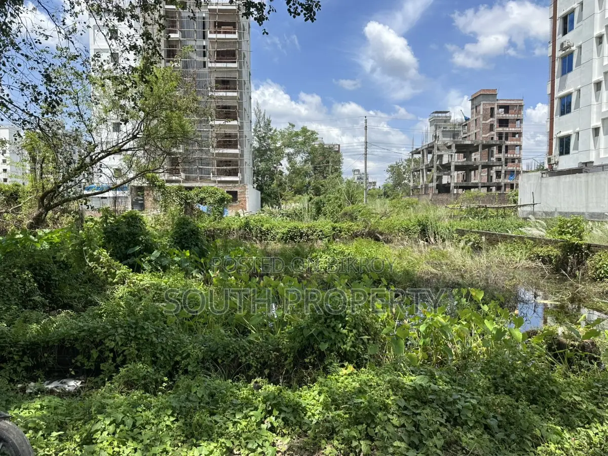 Block-M, 4-Katha, South-Face, Serial- 3800, Bashundhara R/A in Basundhara