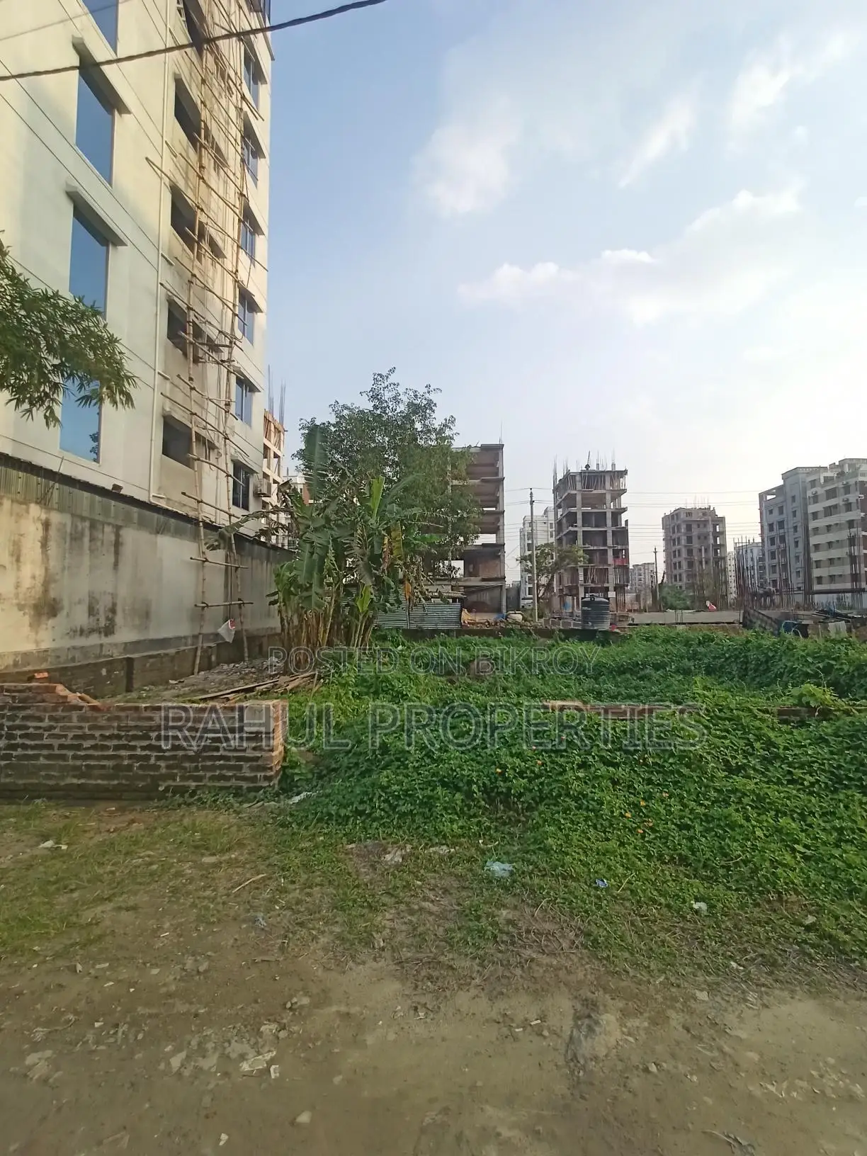 Urgent Money Needed [ M Block ] 3 Katha Plot for Sale in Bashundhara. in Basundhara