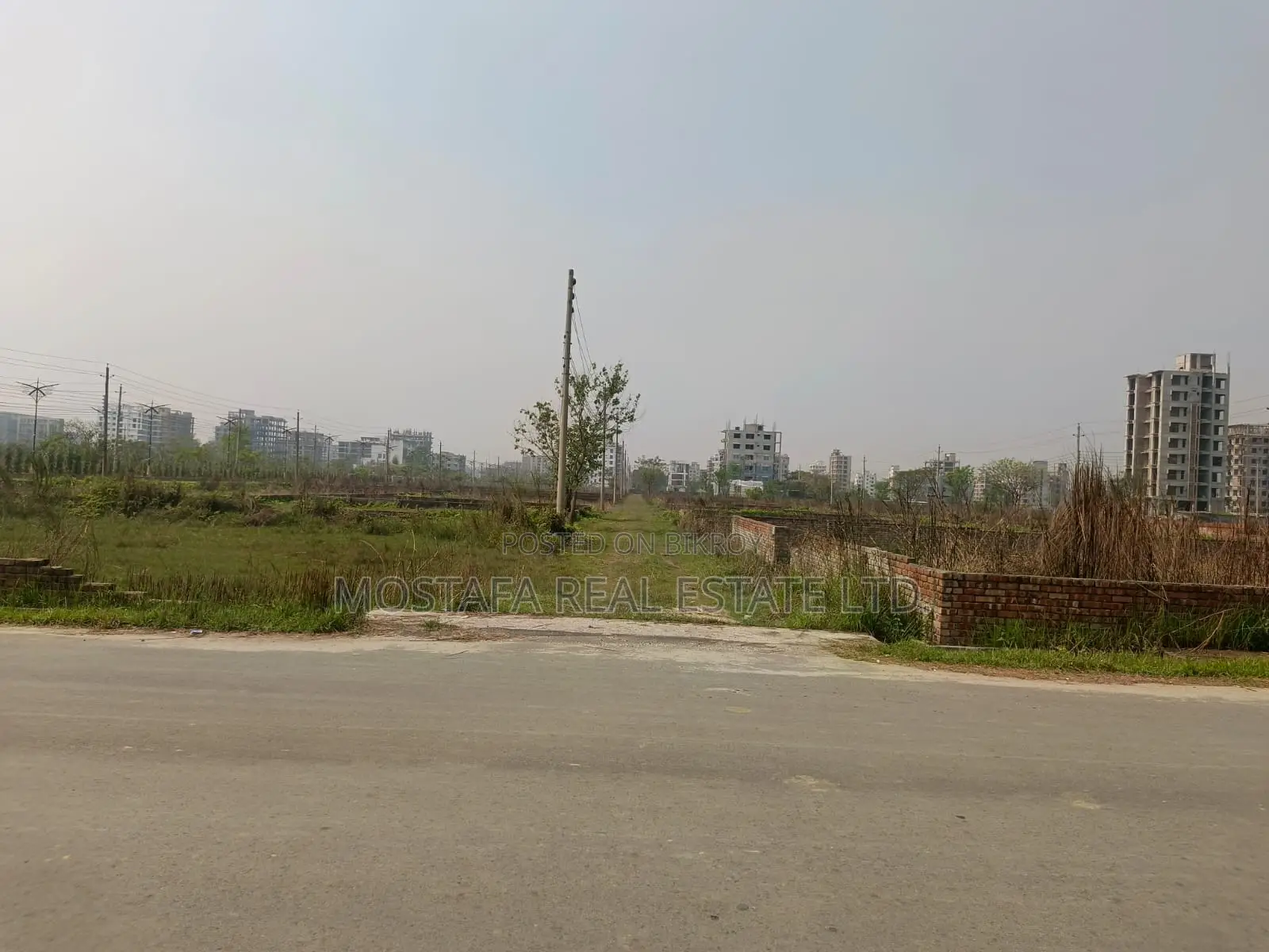 3+3=6 Katha Plot for Sale in I-Block, Serial-2700, Near 130 Feet Road in Basundhara