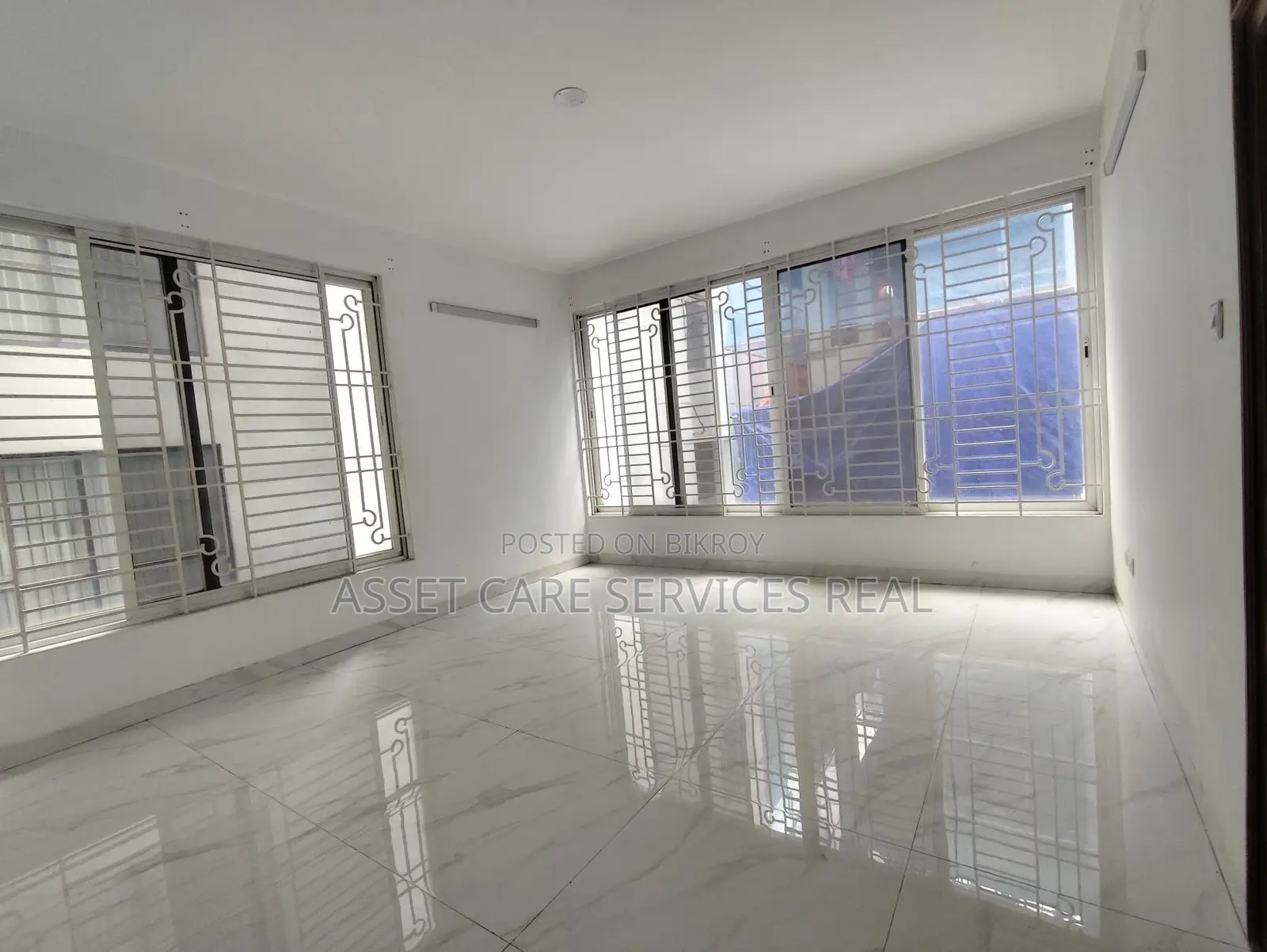 3500-Sqft Office Space Rent In Baridhara Diplomatic Zone in Baridhara