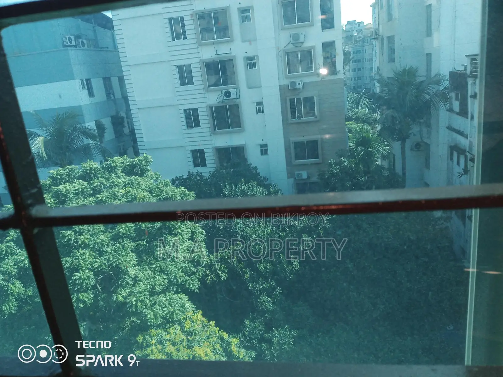 OFFICE APARTMENT 2300 Sft FOR RENT IN GULSHAN 2 in Gulshan