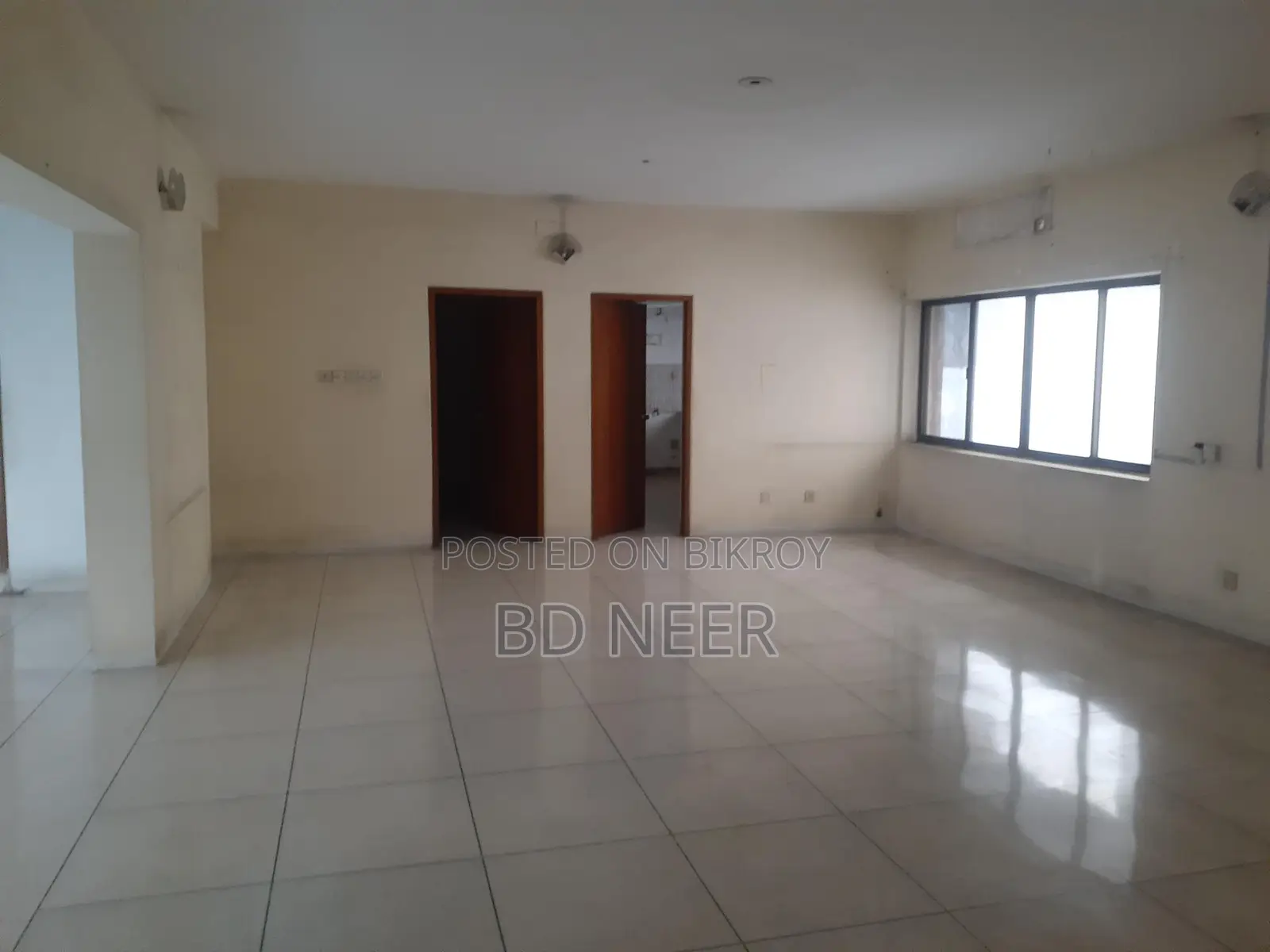 3200 Sq Ft 4Bed Room Nice Apt. Rent in Gulshan-1 in Gulshan