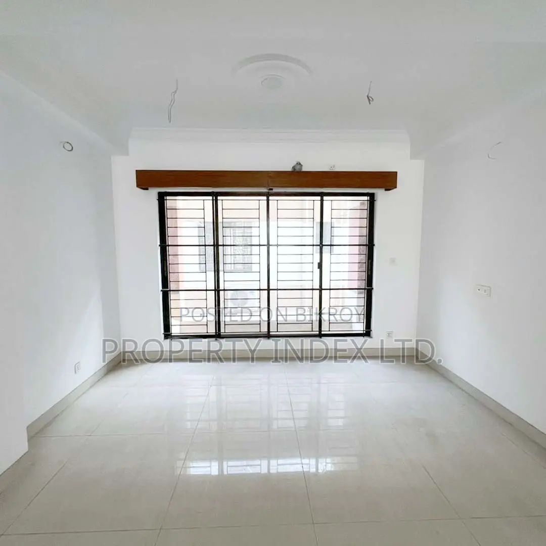 Apartment for Sale! 2200 sqft at Bashundhara R/A, Block J in Basundhara