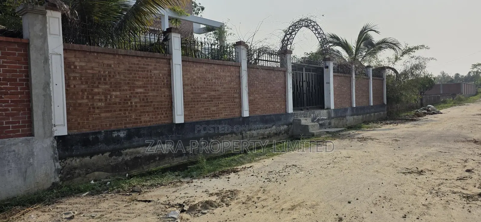 3 Katha East-facing plot on 36 feet road in Sector 9 in Purbachal