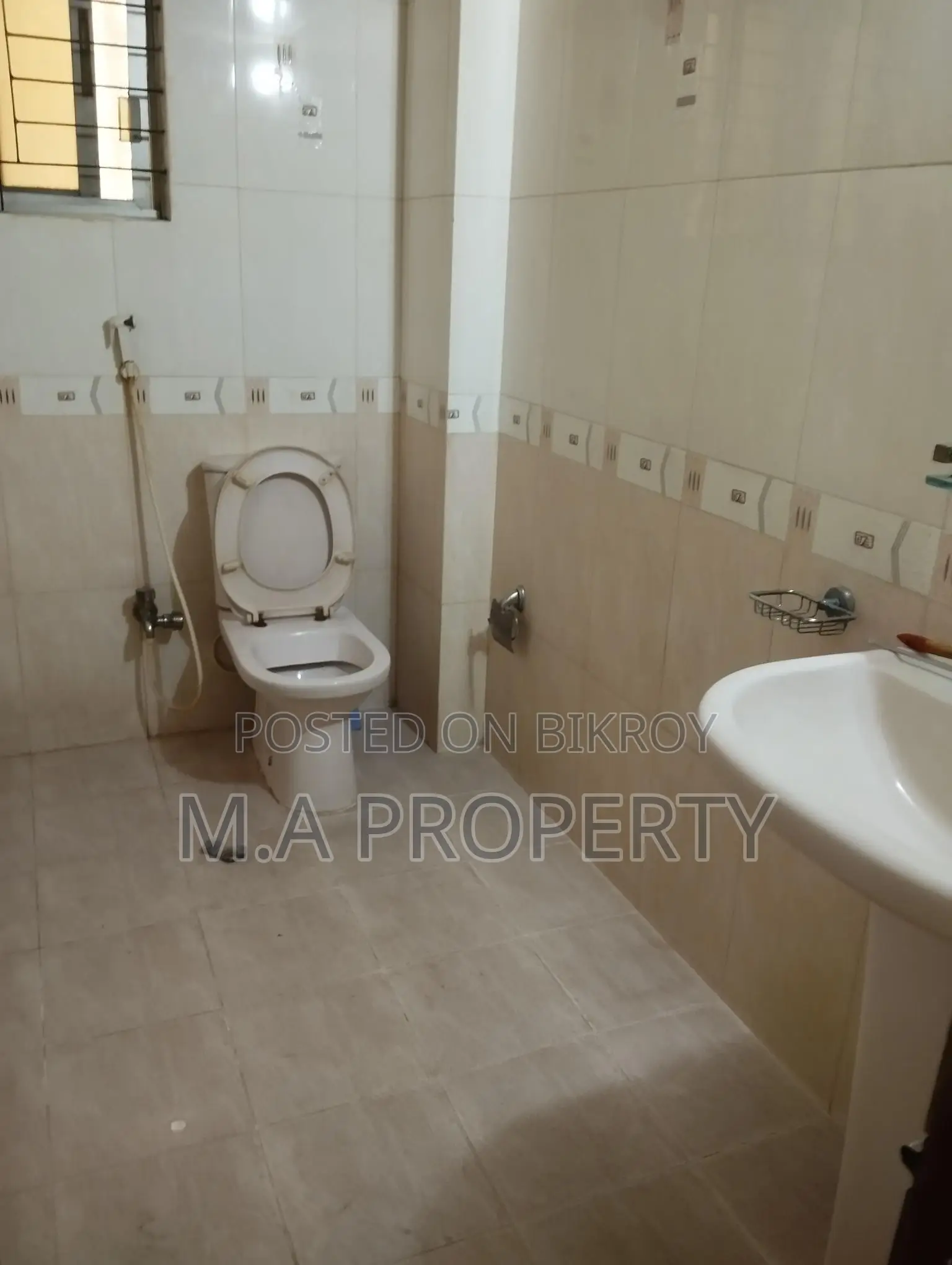 EXCLUSIVE 4 BED FURNISHED FLAT RENT IN GULSHAN 2 in Gulshan