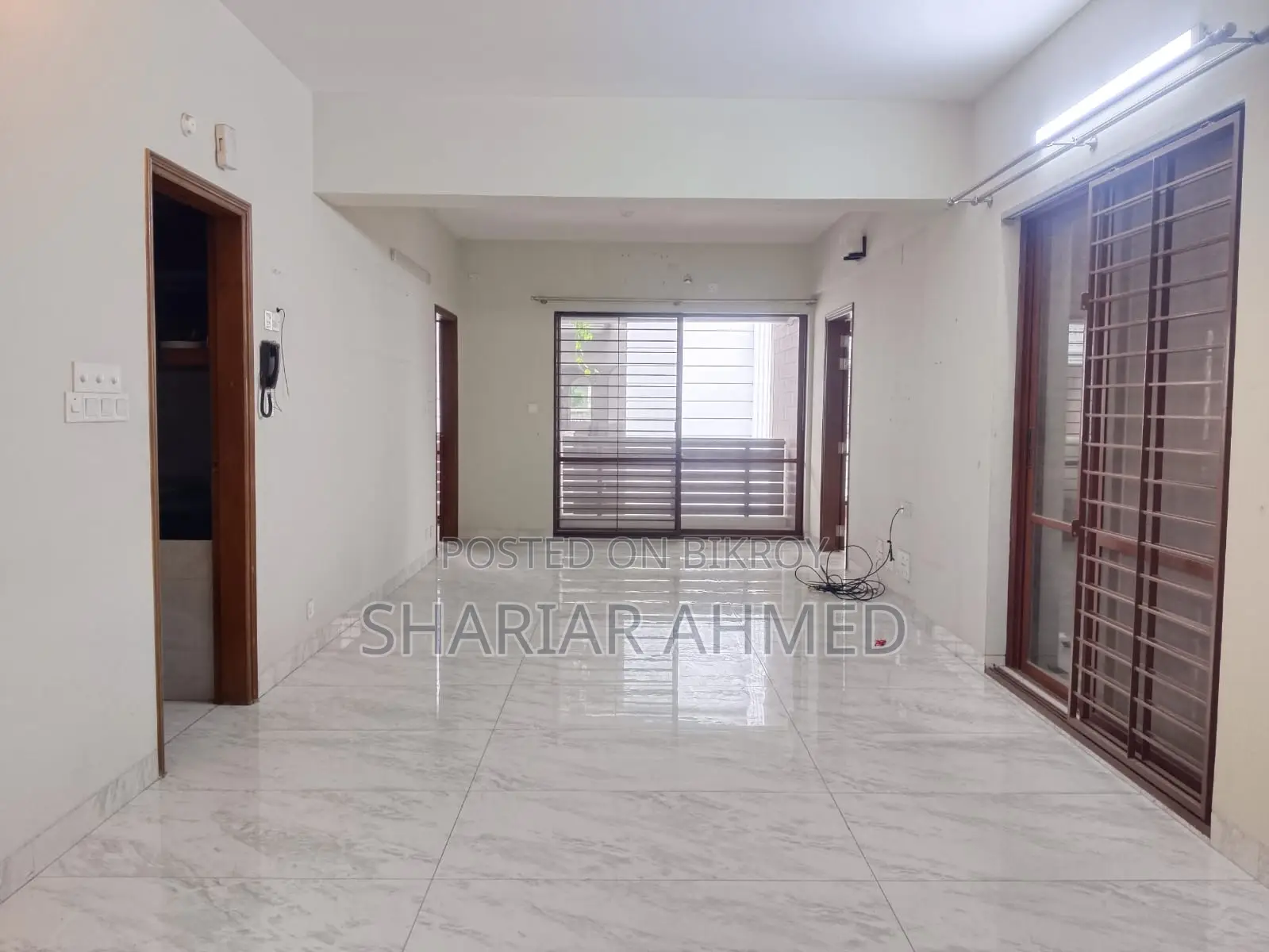 New Building 2200 Sqft 3Bed Un-Furnished Apartment For Rent In Gulshan in Gulshan