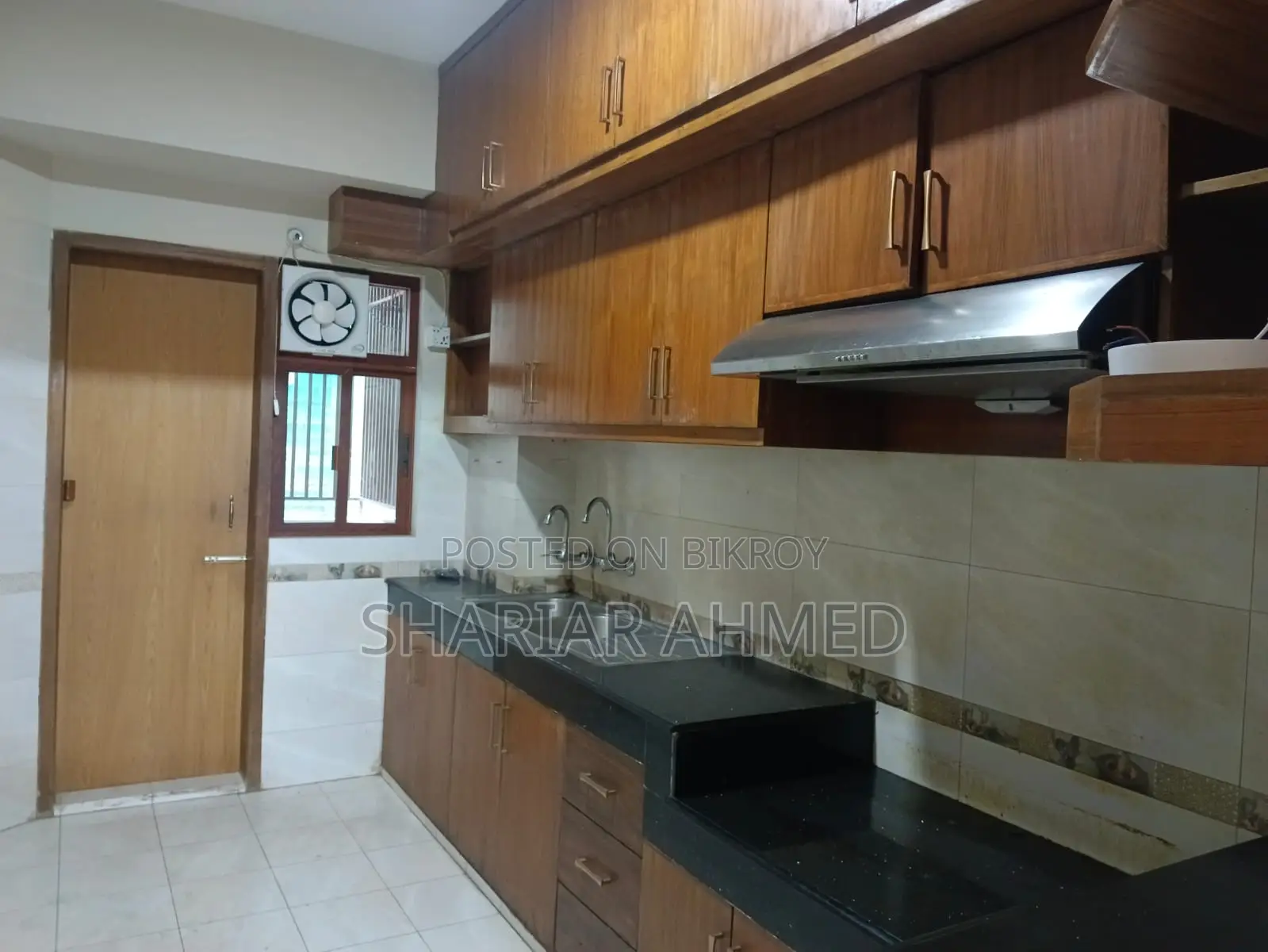 New Building 2200 Sqft 3Bed Un-Furnished Apartment For Rent In Gulshan in Gulshan