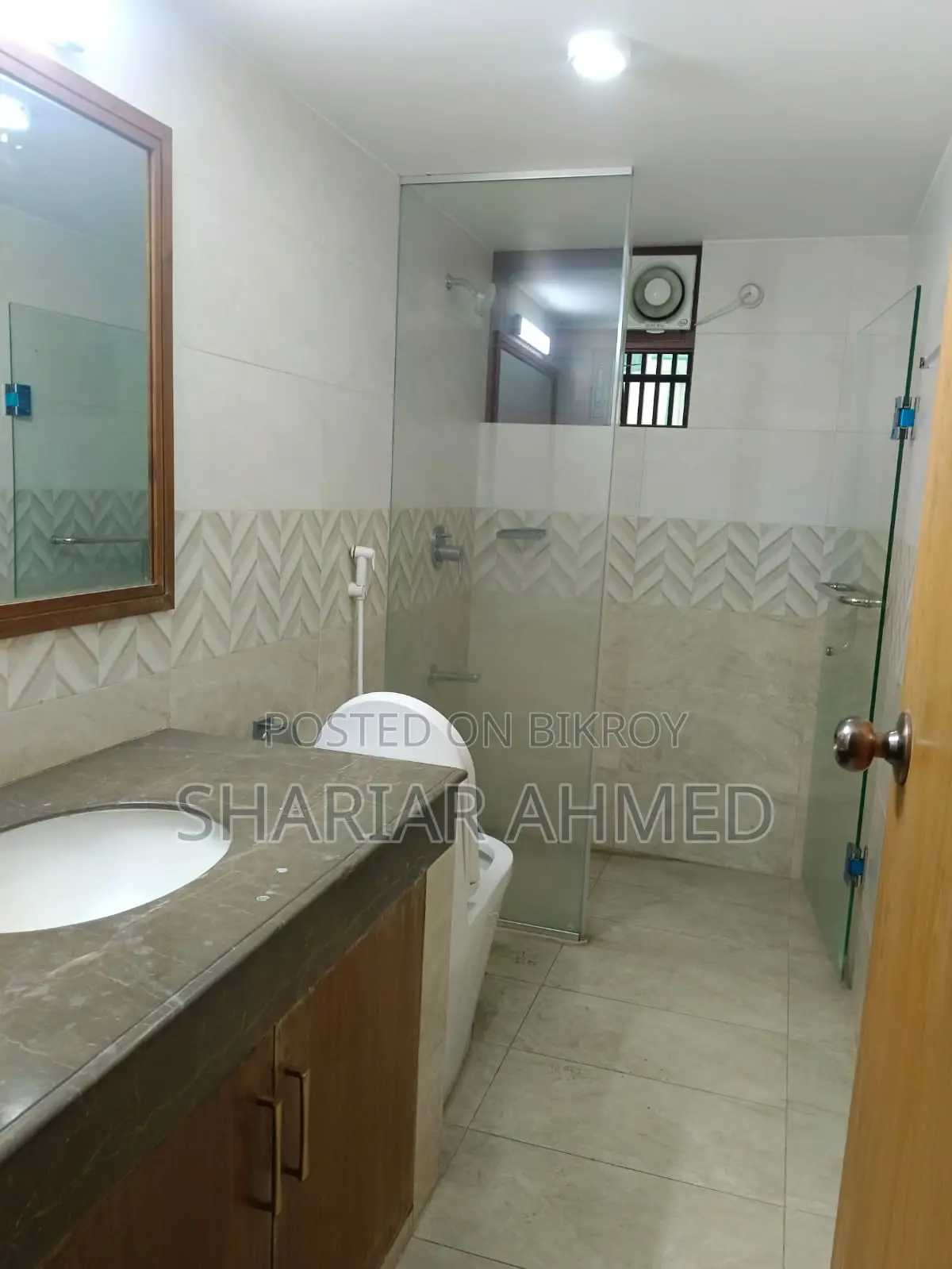 New Building 2200 Sqft 3Bed Un-Furnished Apartment For Rent In Gulshan in Gulshan
