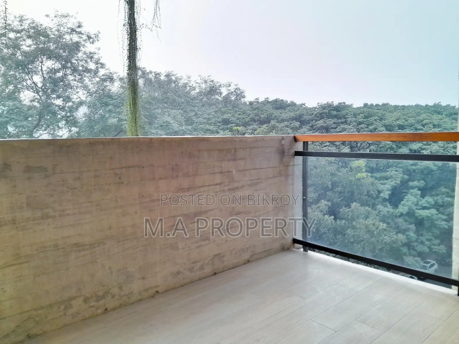 Semi furnished rent Gulshan North in Gulshan