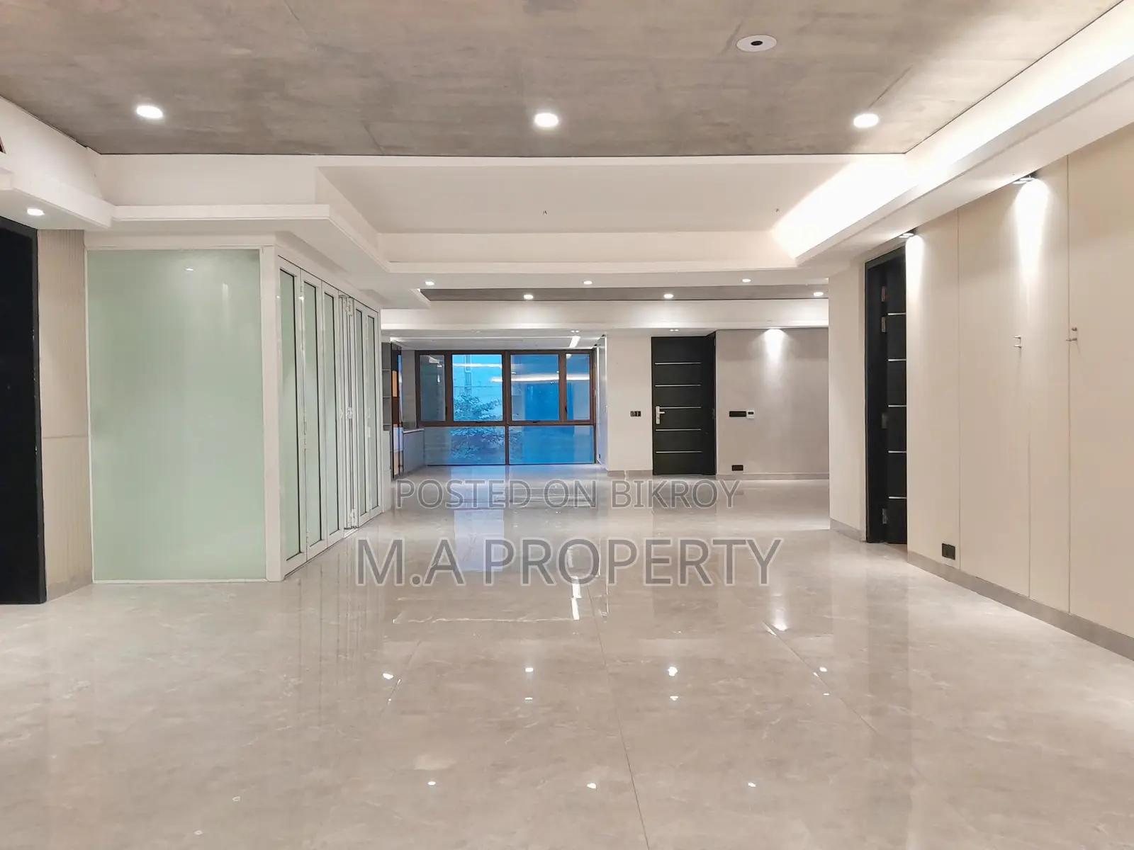 Semi furnished rent Gulshan North in Gulshan