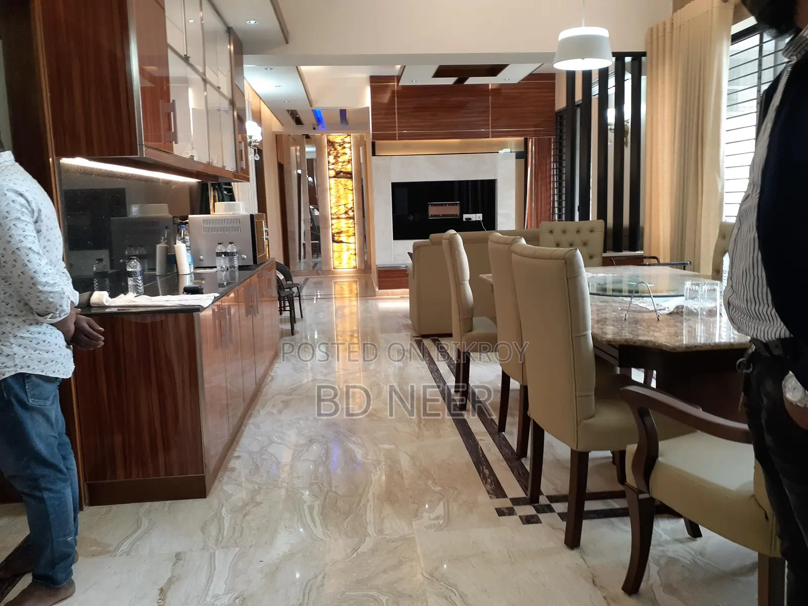 Luxurious Furnished Apt. For Rent in Gulshan-2 in Gulshan