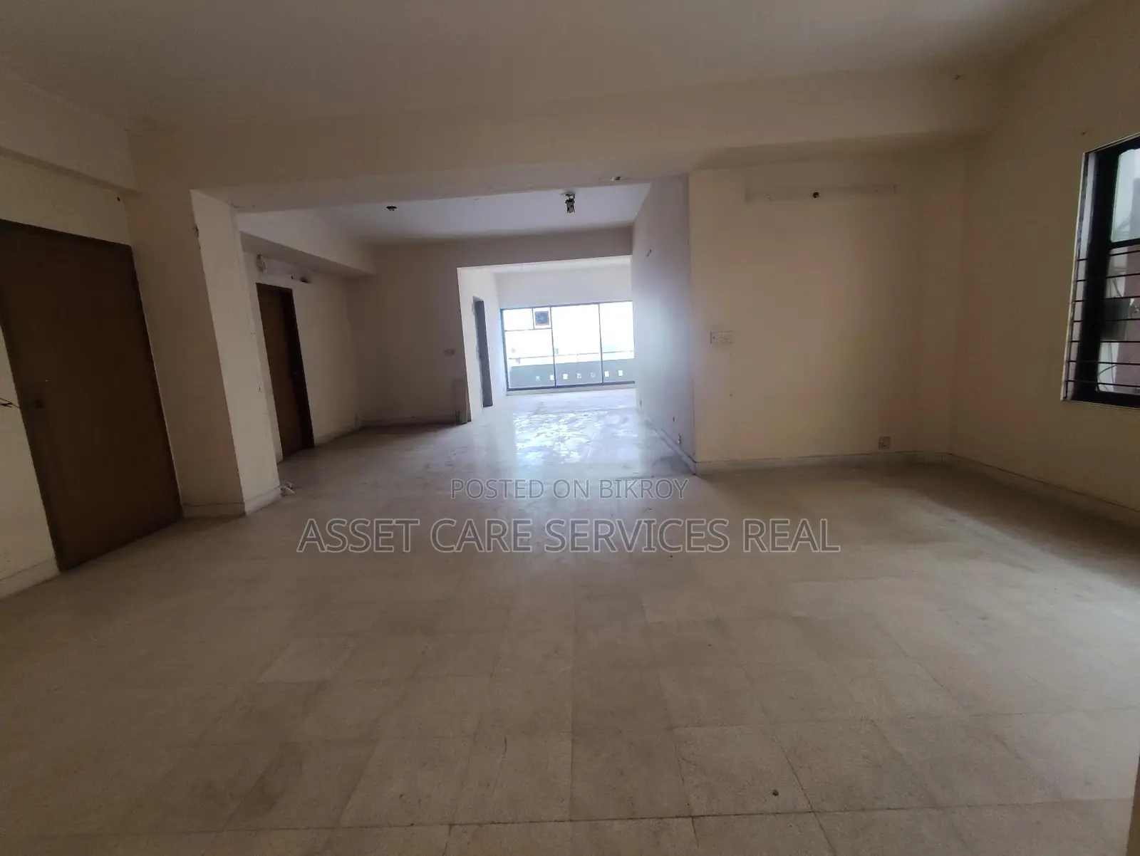 4400-Sqft Office Space Rent In Baridhara Diplomatic Zone in Baridhara