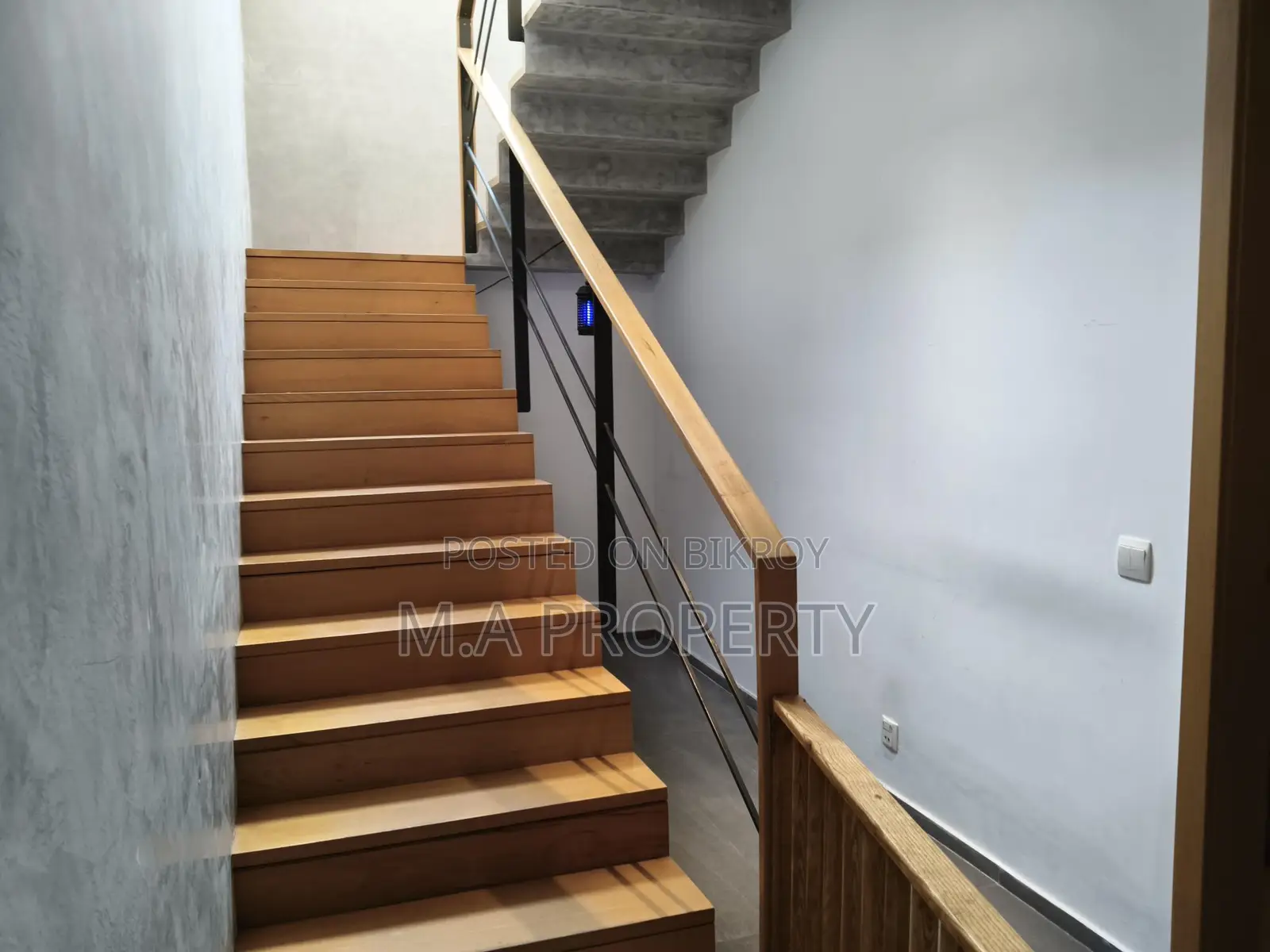 Duplex Apartment Rent 5400sqft 3-Bedroom Gulshan-2 in Gulshan