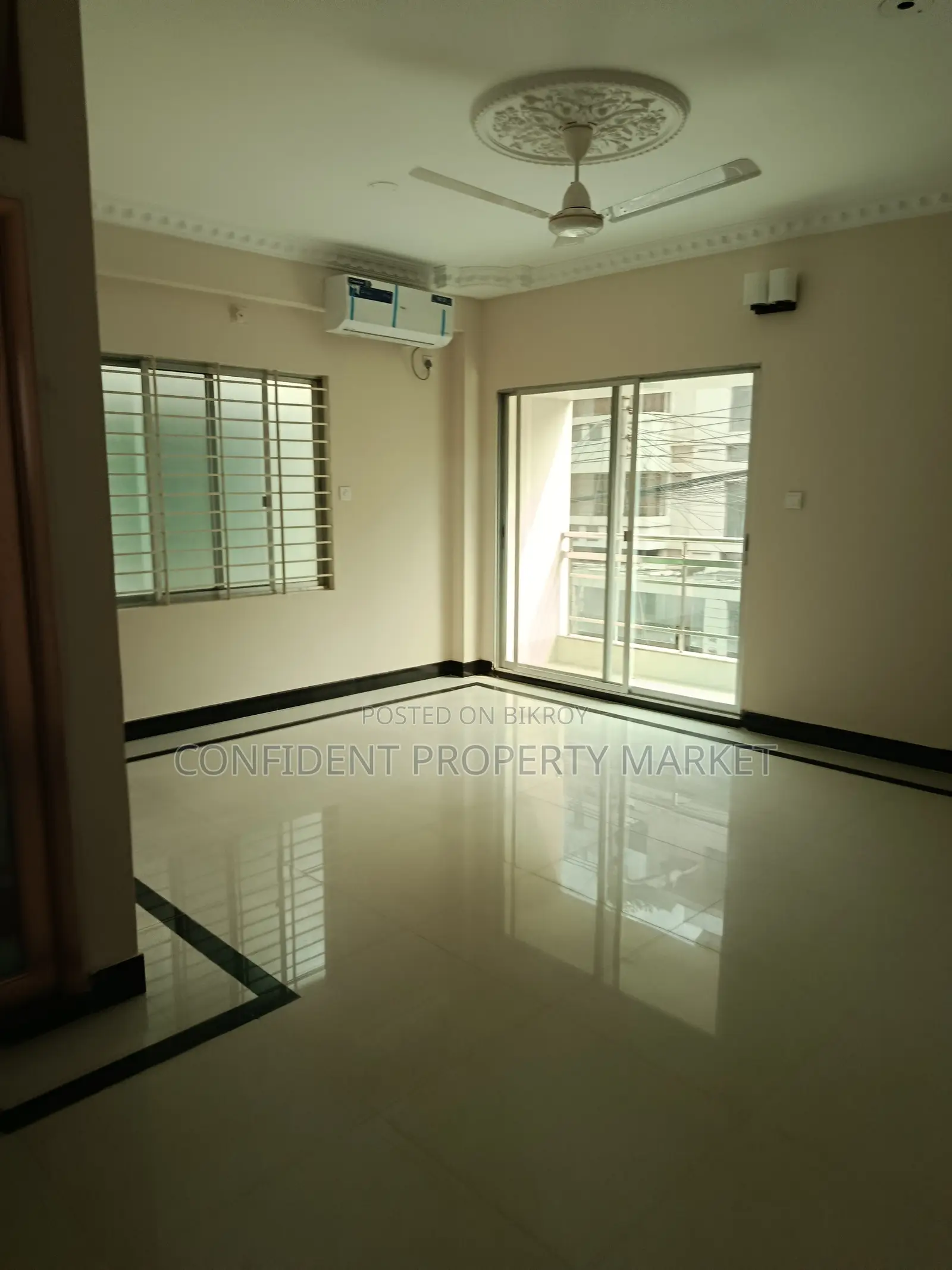 Semi Furnished Apartment For Rent In Baridhara in Baridhara