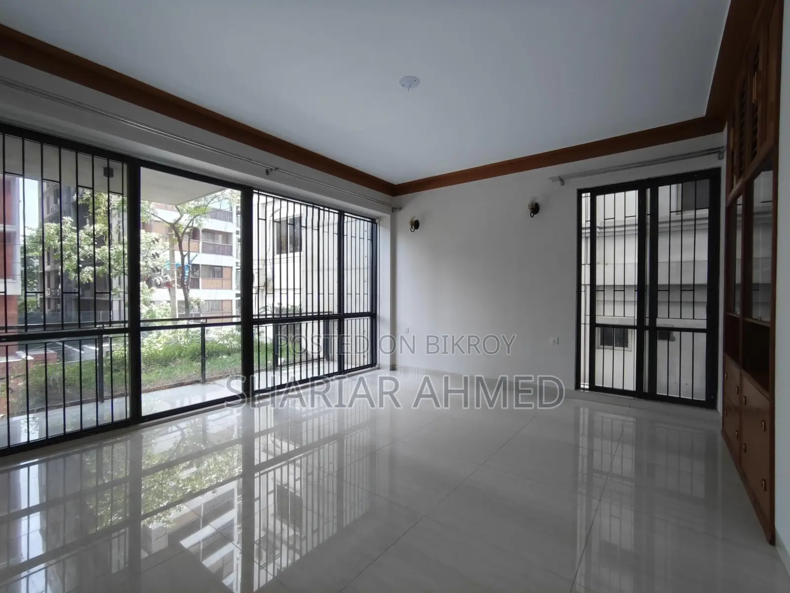 Luxury 6000 Sqft Semi-Furnished Apartment For Rent In Gulshan 2 in Gulshan