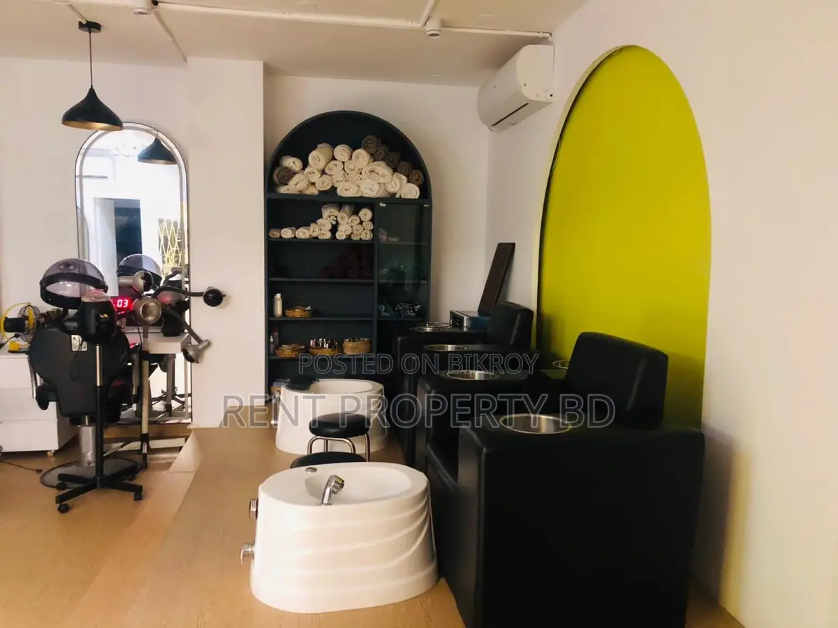 Ready Parlor Rent Full Furnished In Gulshan in Gulshan
