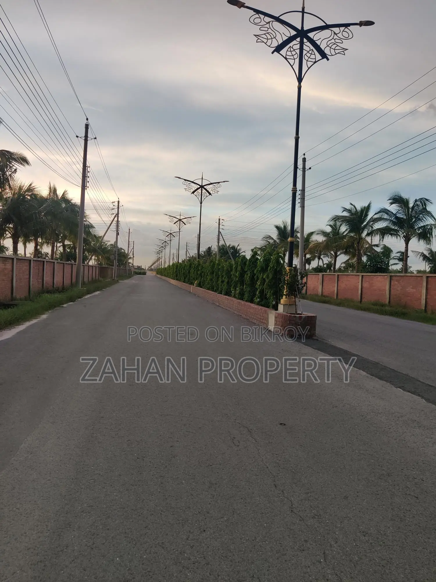 Bashundhara P Extension 60 ft 05 Katha Plot for Sale in Basundhara