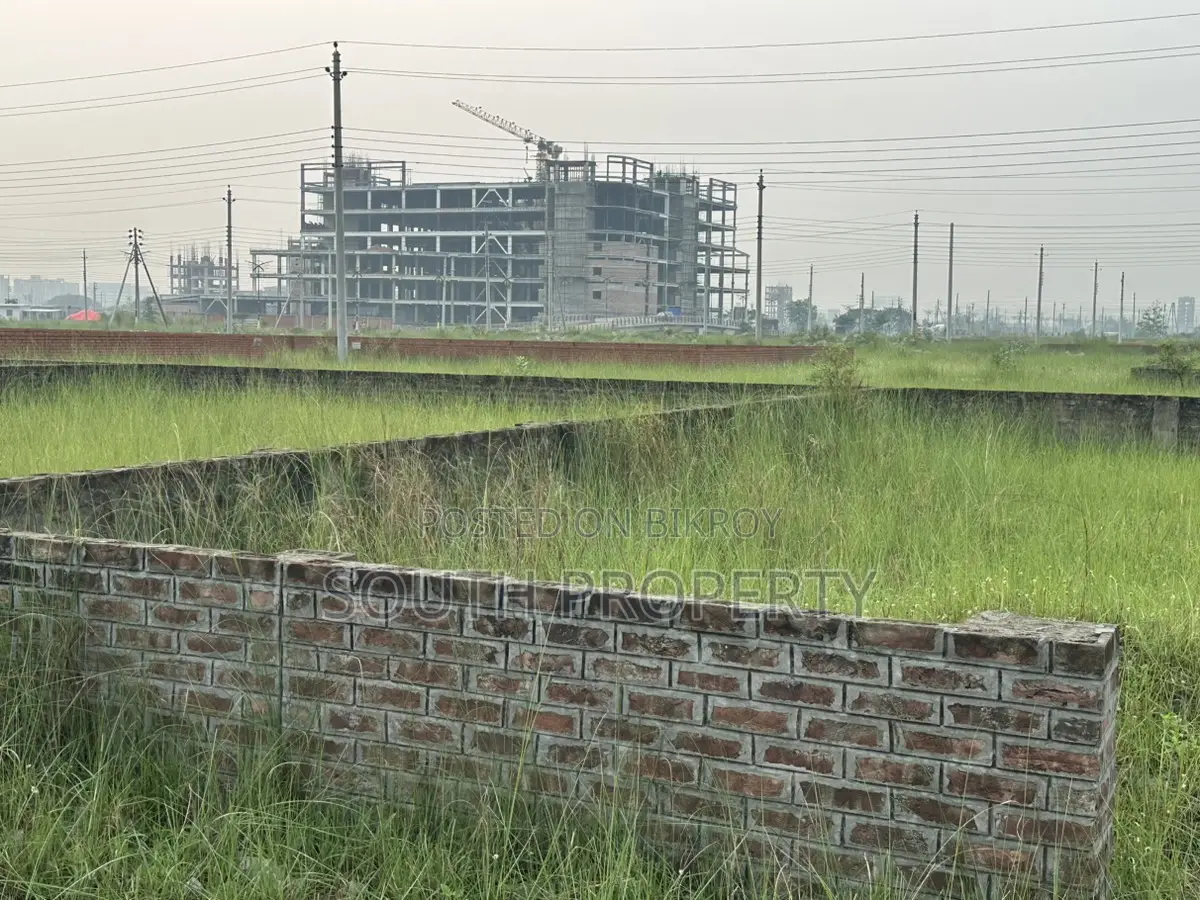 Block-P, 5-Katha, Serial- 5000, Bashundhara R/A in Basundhara