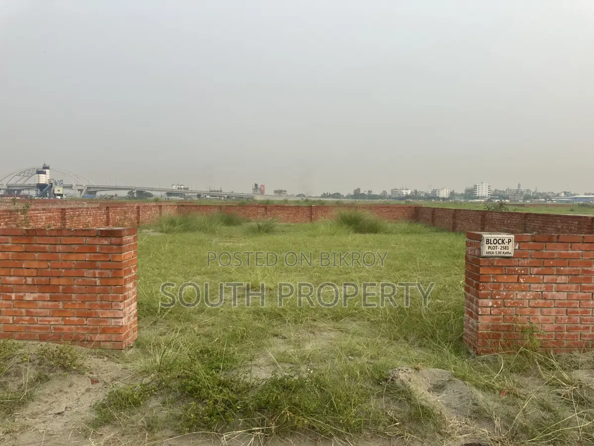 Block-P, 5-Katha, Serial- 5000, Bashundhara R/A in Basundhara