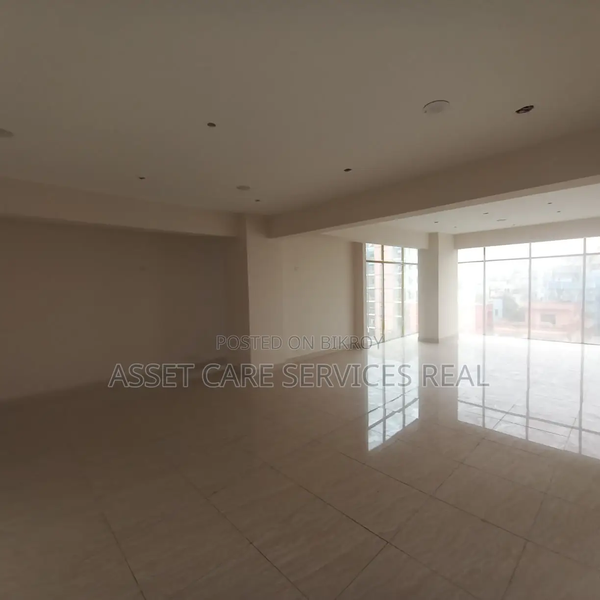 Commercial space for rent @ Gulshan Avenue in Gulshan