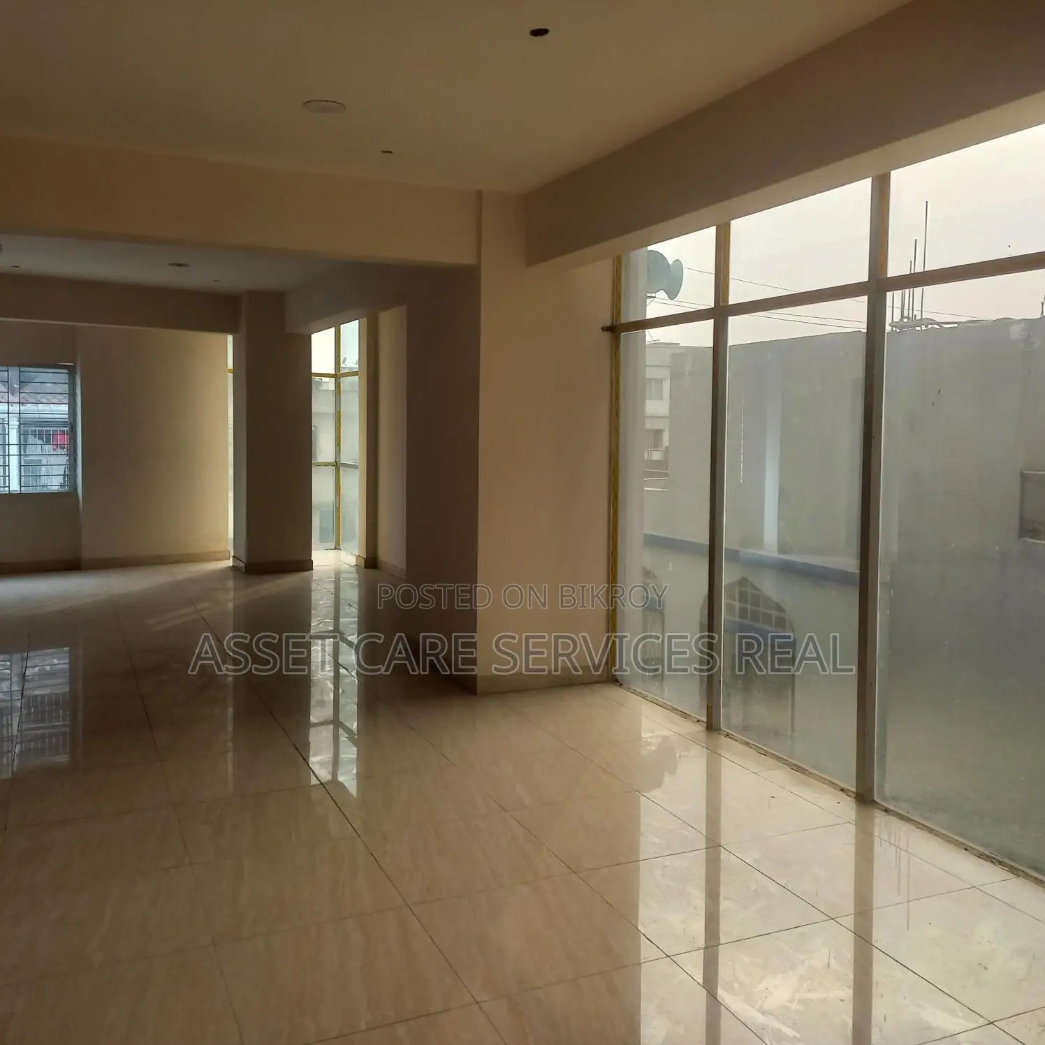 Commercial space for rent @ Gulshan Avenue in Gulshan