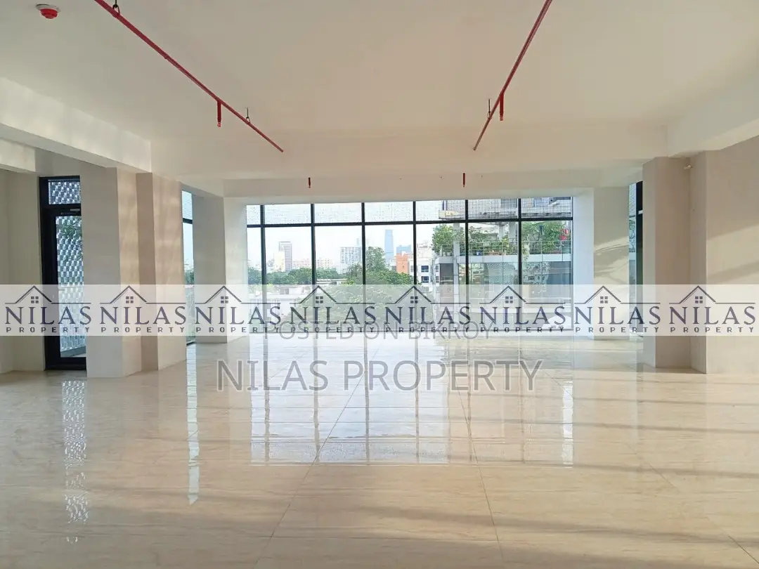New Luxury Commercial 3500 Sft Space for Rent in Banani in Banani