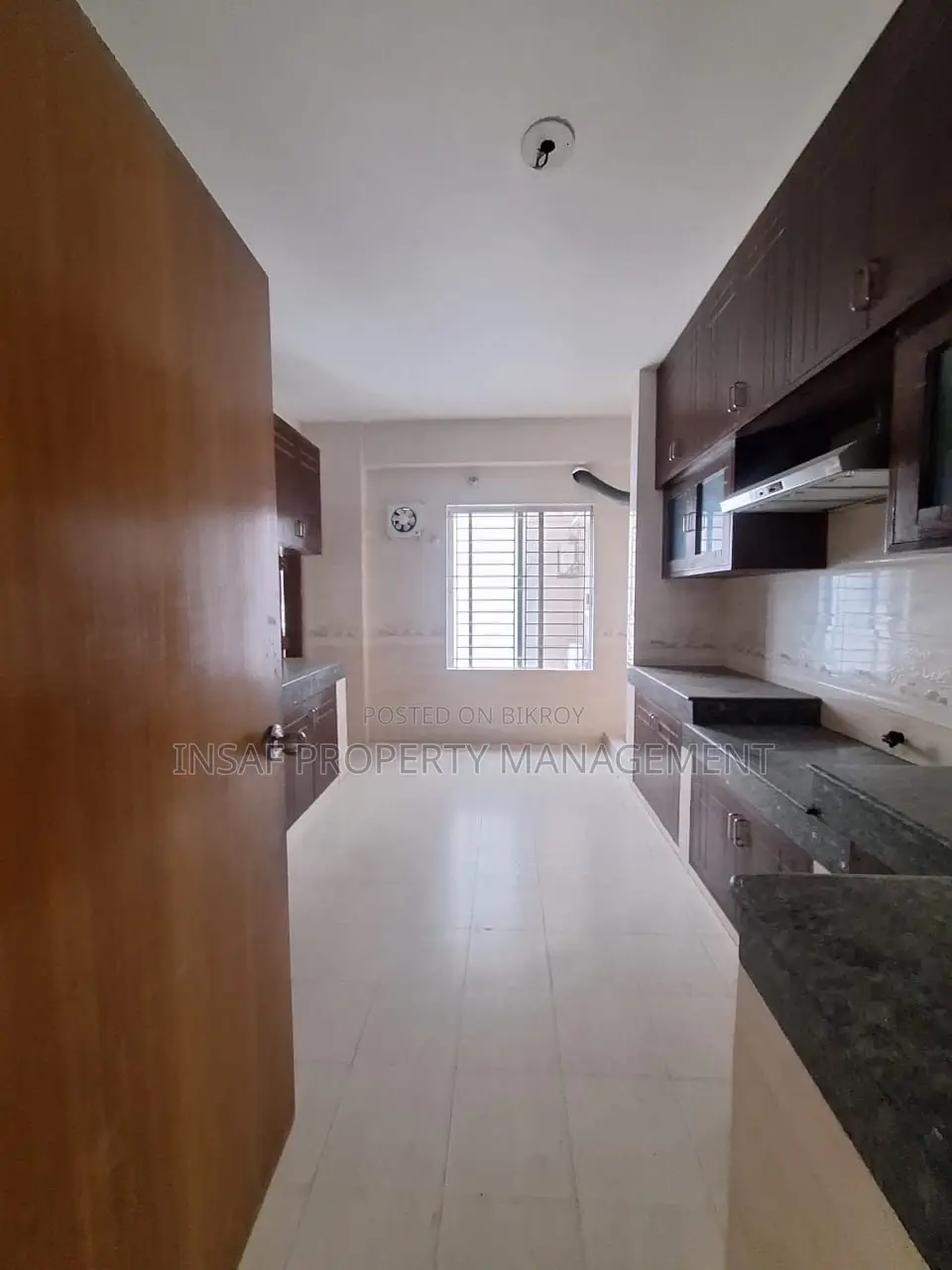3200Sqft Nice Apartment Sale Corner Building Facing South East 4Bed 4Bath in Gulshan