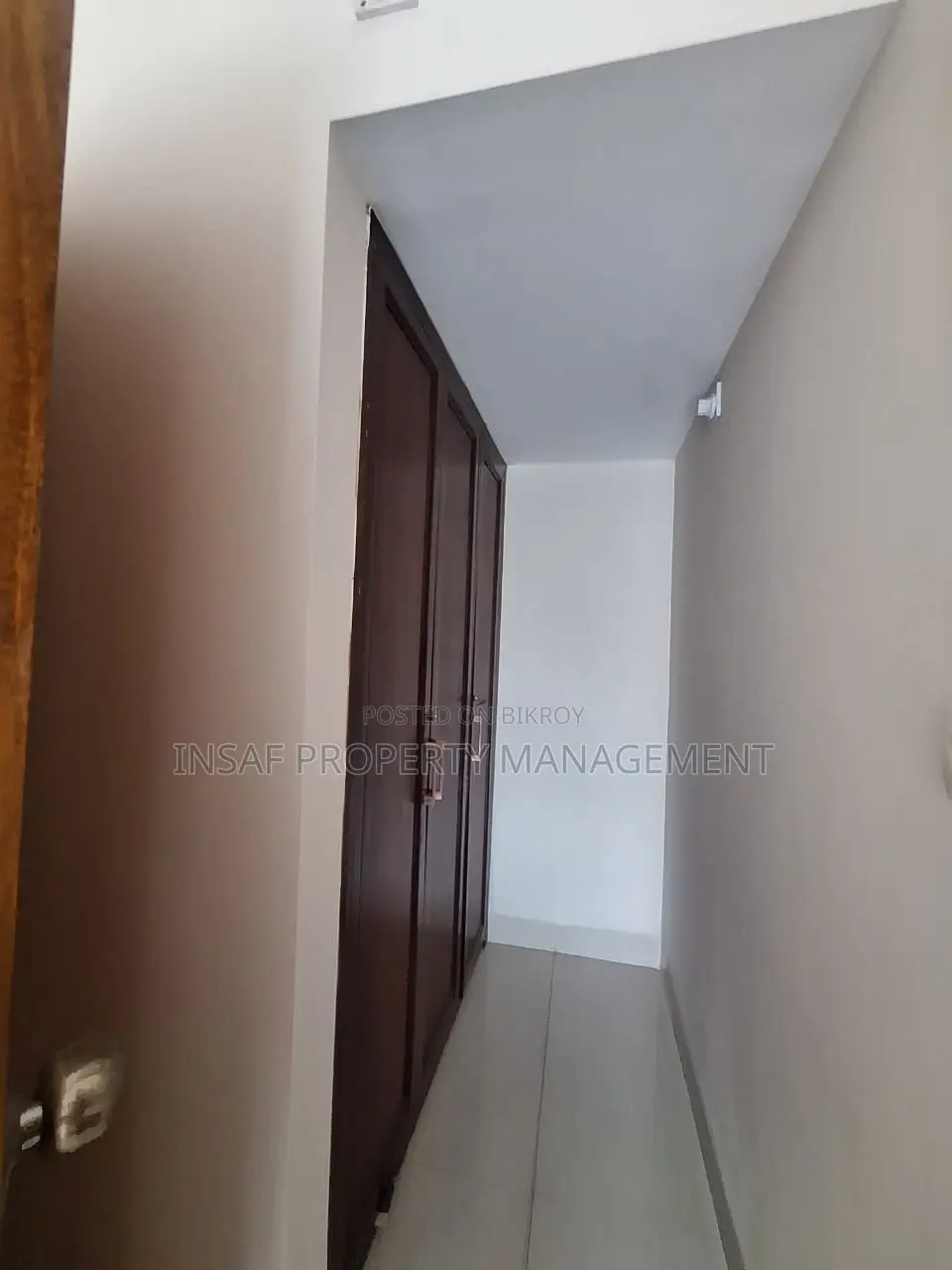 3200Sqft Nice Apartment Sale Corner Building Facing South East 4Bed 4Bath in Gulshan