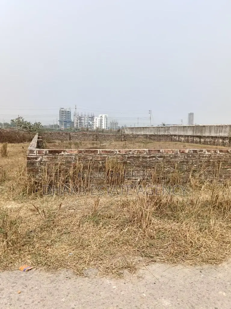 Sector-30, Road-125, 5 Katha Plot for Sale in Purbachal