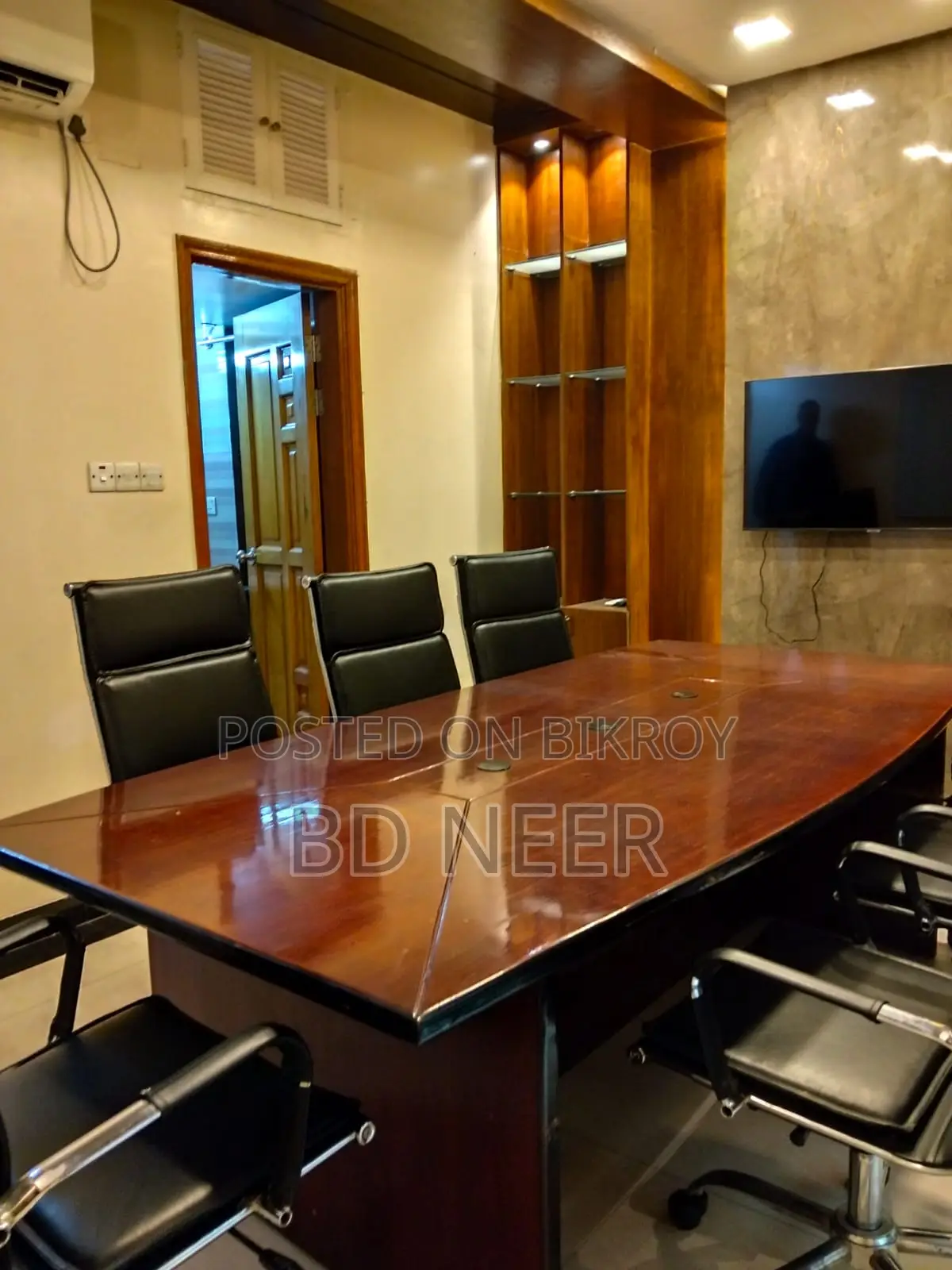 Furnished Office Available For Rent in Banani North in Banani