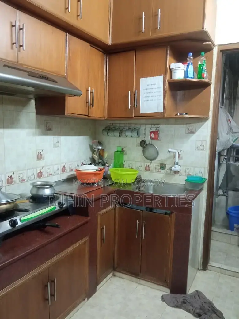 Used Ready Luxury 1800 Sft 5th Floor Flat Sale at Banani Road No. 3 in Banani