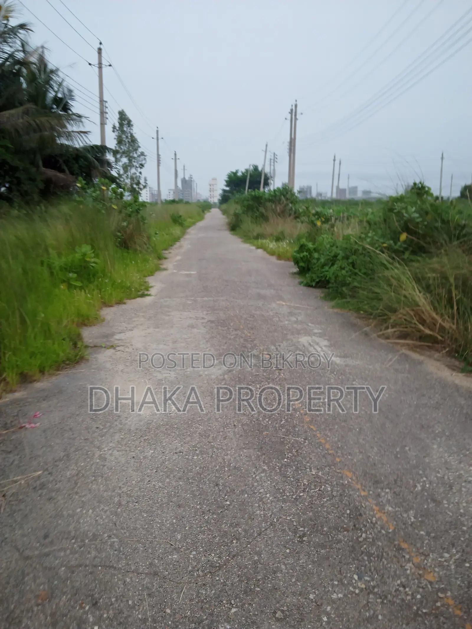 60ft Rd 3 Katha Park East at Sector- 16/I in Uttara