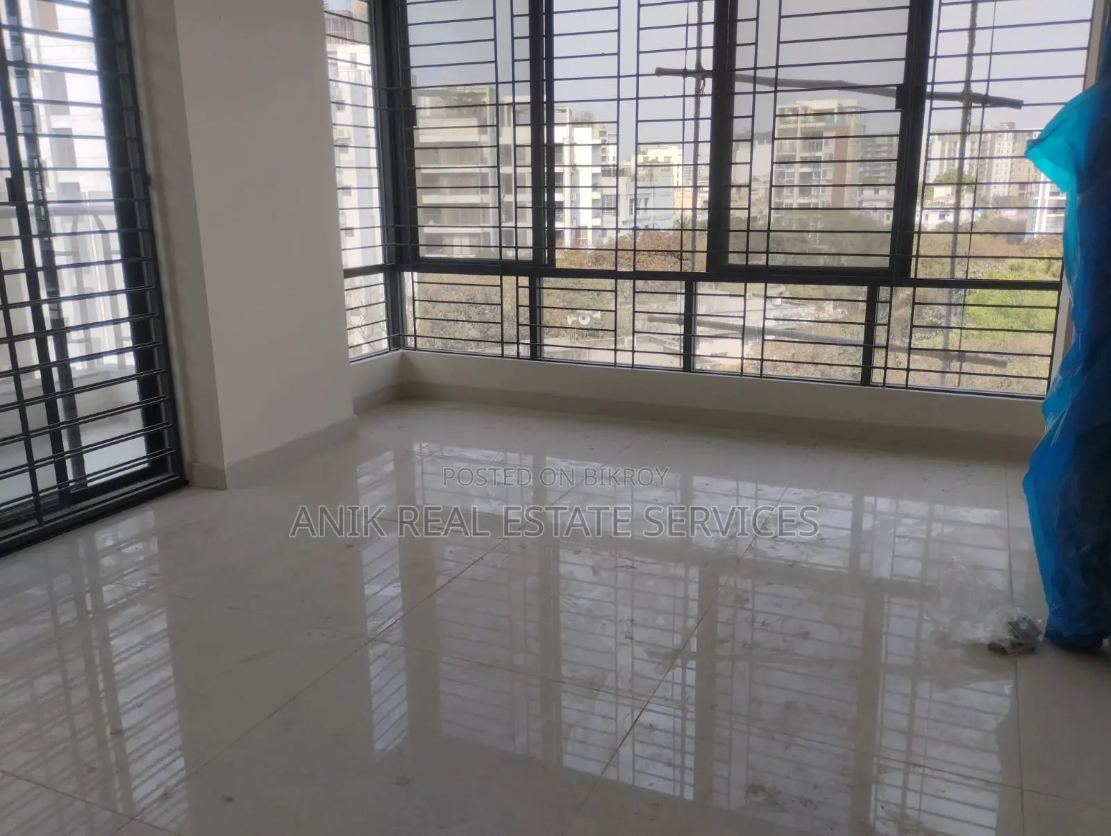 Brand New 3500 Sft Un Farnised Flat Rent At Banani in Banani