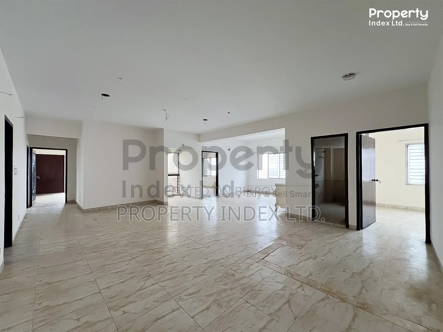 2518 Sqft Apartment for Sale in Sector 10 in Uttara