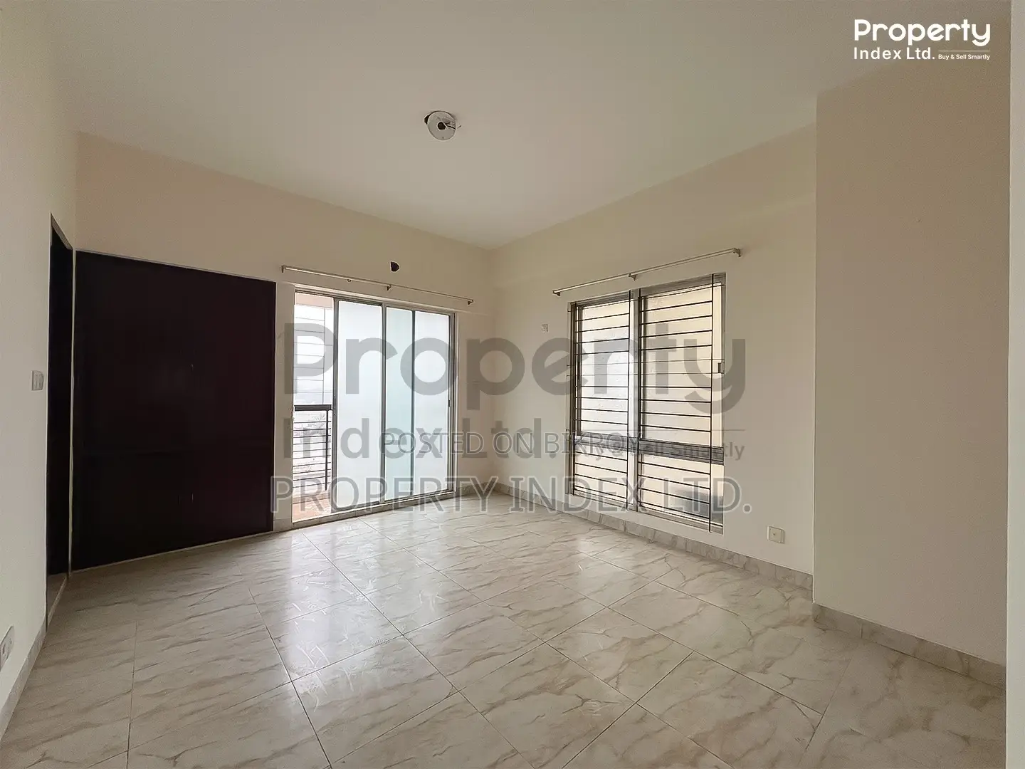 2518 Sqft Apartment for Sale in Sector 10 in Uttara