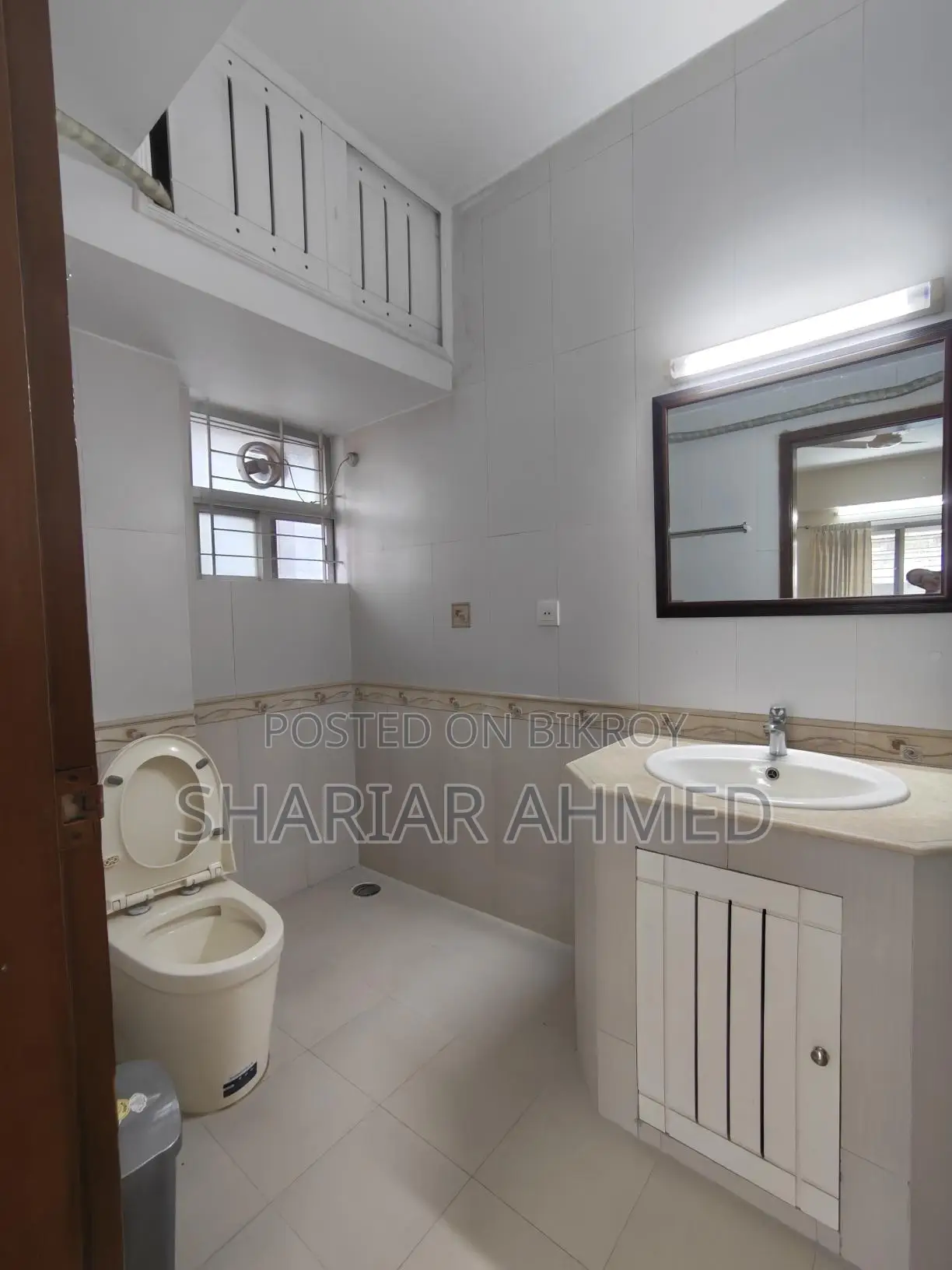 Good Quality 2200 Sqft Full-furnished Apartment For Rent In Gulshan 1 in Gulshan