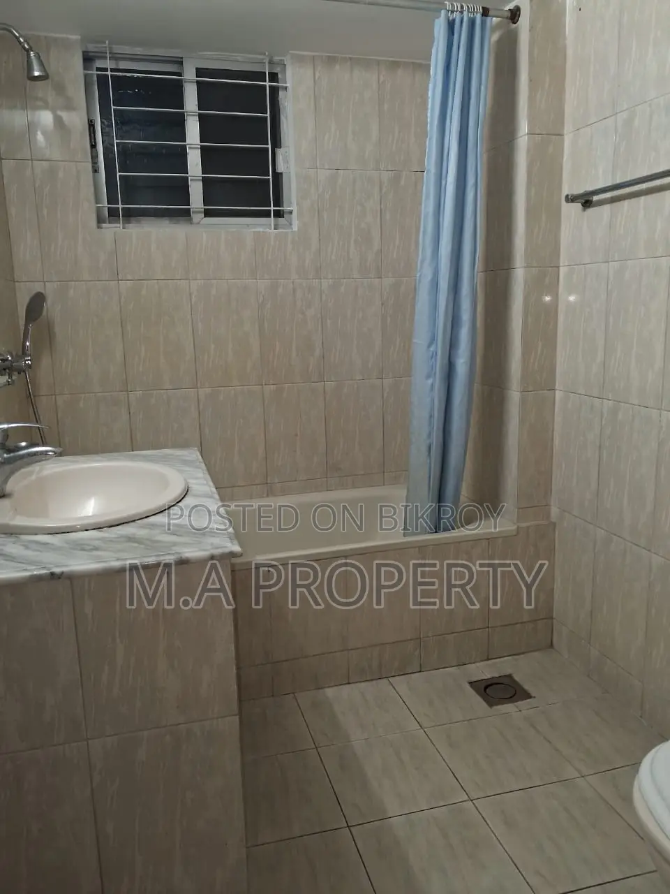 FULLY FURNISHED FLAT RENT IN GULSHAN NORTH in Gulshan