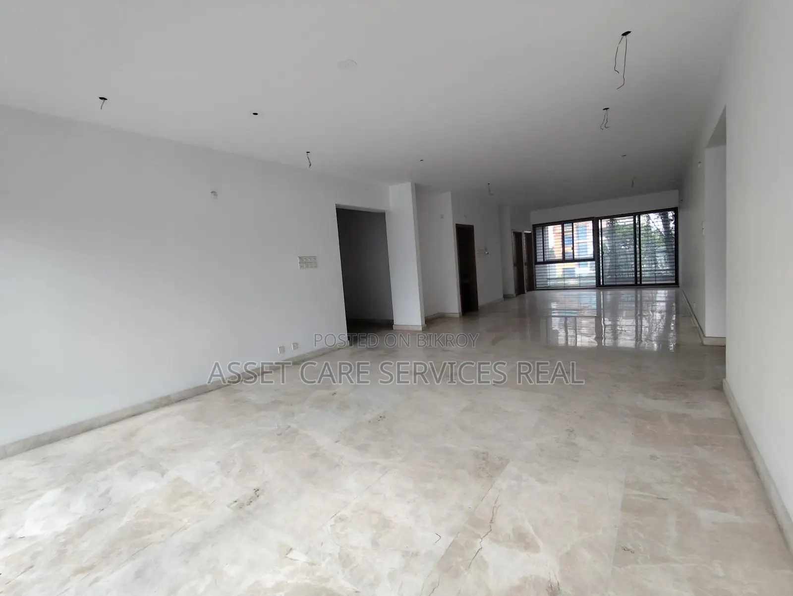 3552-Sqft New Office Space Rent Baridhara Diplomatic Zone in Baridhara