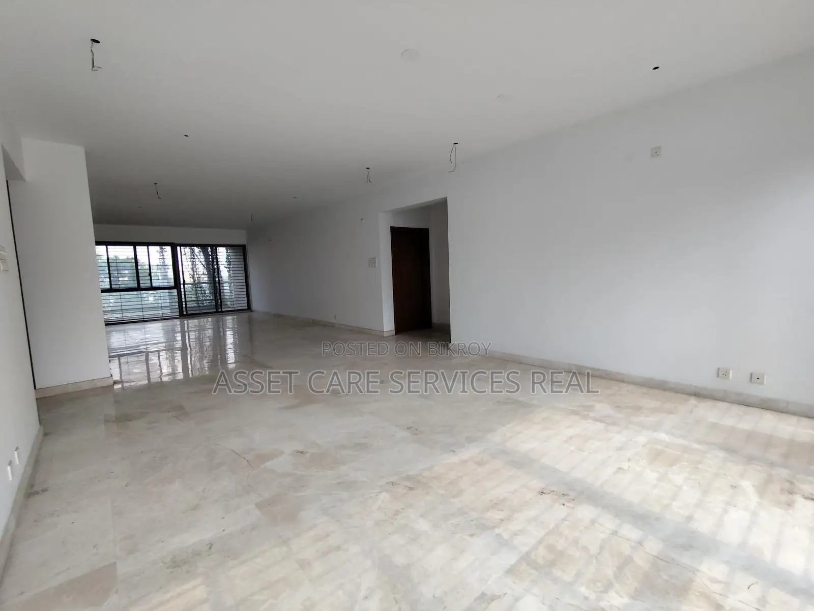 3552-Sqft New Office Space Rent Baridhara Diplomatic Zone in Baridhara