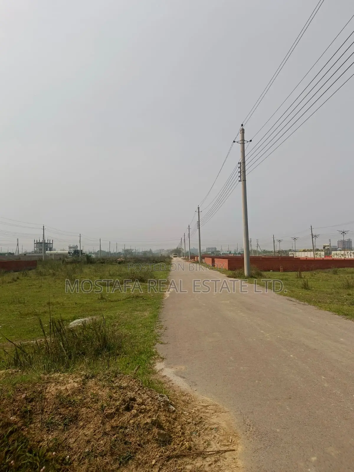 5 Katha, South Face, P-Block. Boundary Complete, Full Package Rate in Basundhara