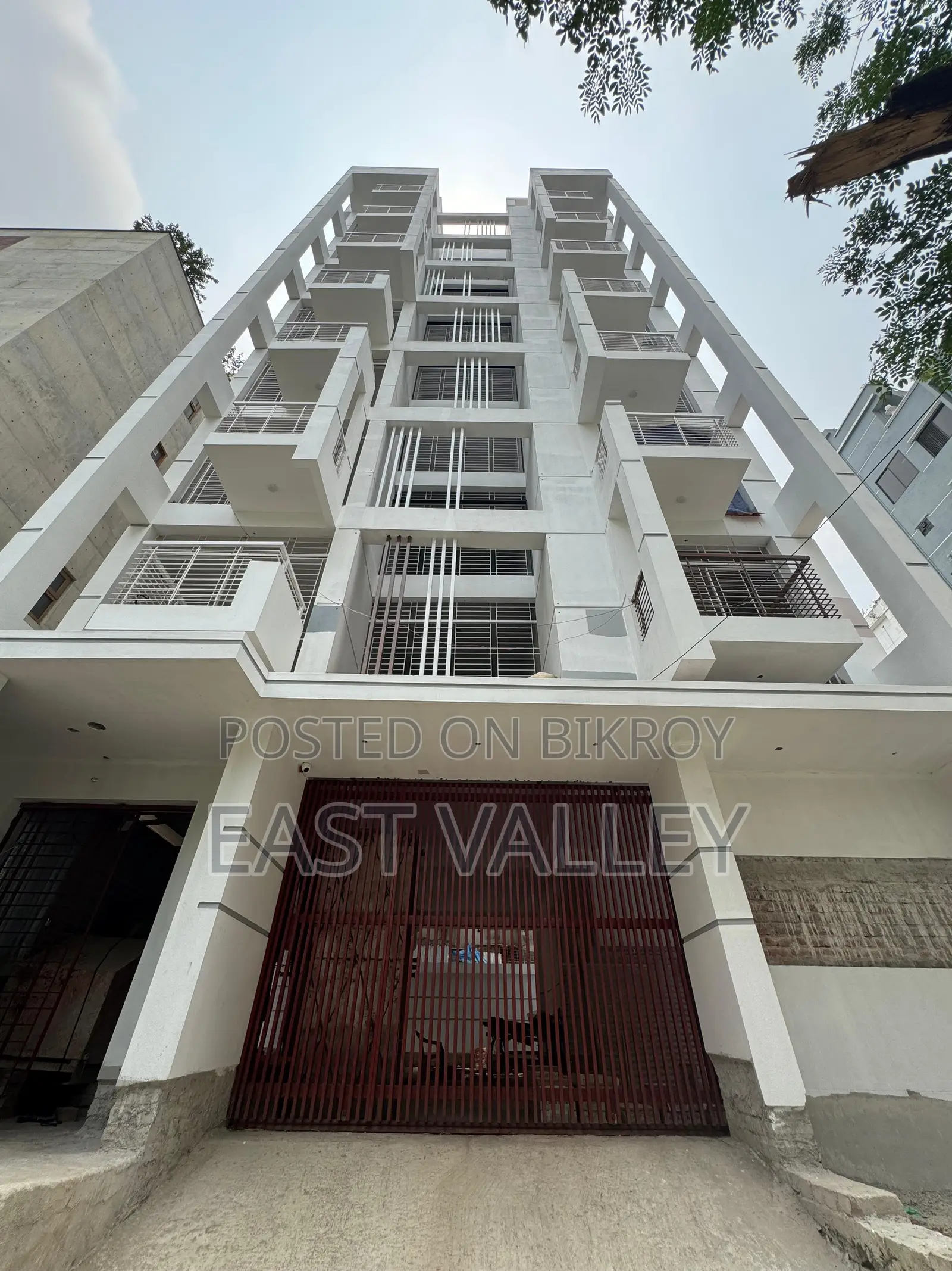 Dream Flat For Sale In Bashundhara R/a, Dhaka-1229 in Basundhara