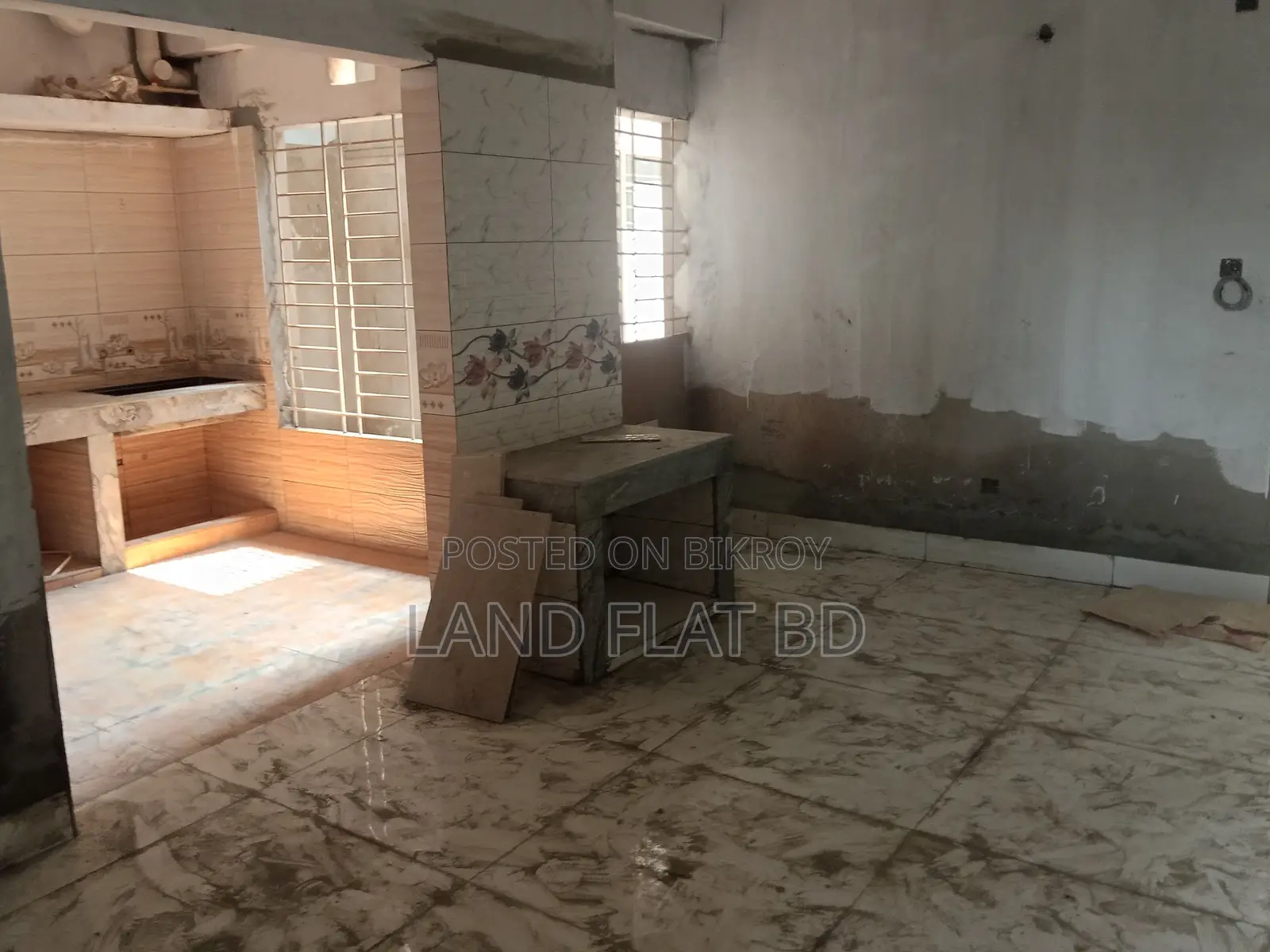 1414 Sq Ft Ready Flat for Sale, South Facing, Mohammadpur in Mohammadpur
