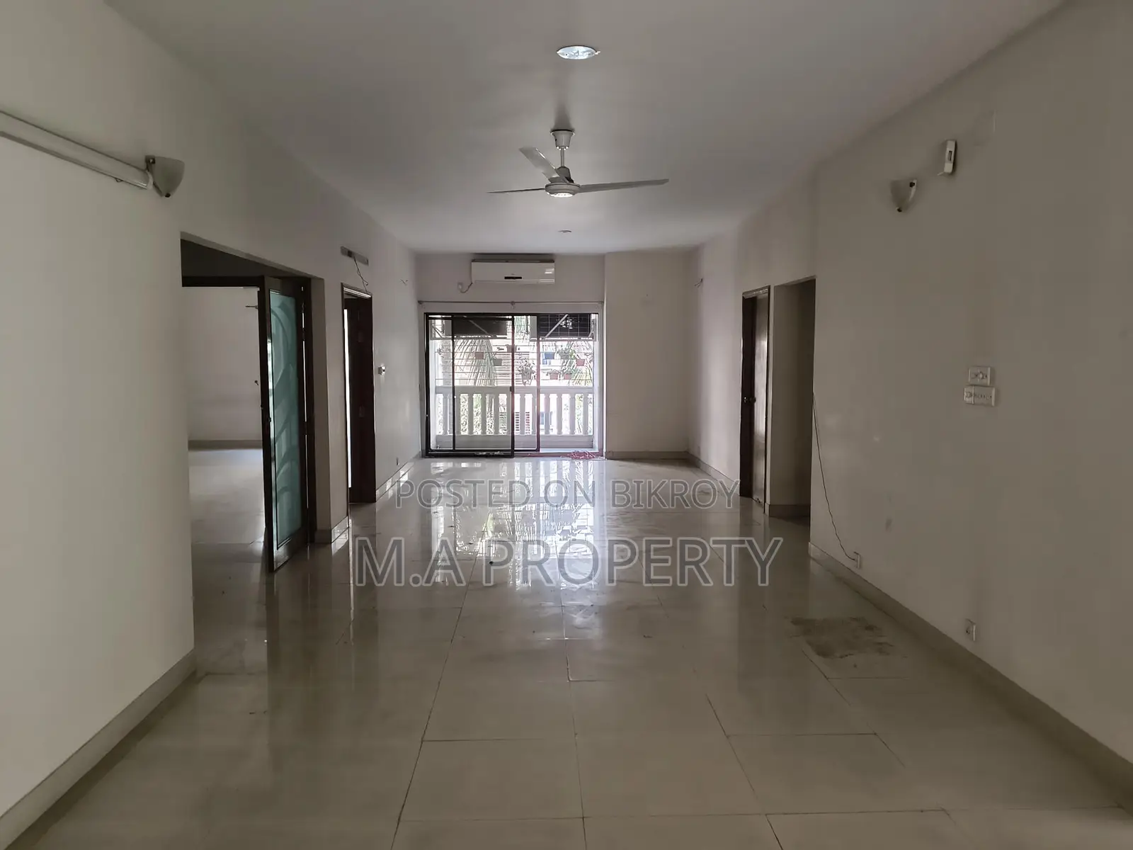 Rent Apartment 3-Bed, 2-Carpark, 3000sqft in Gulshan
