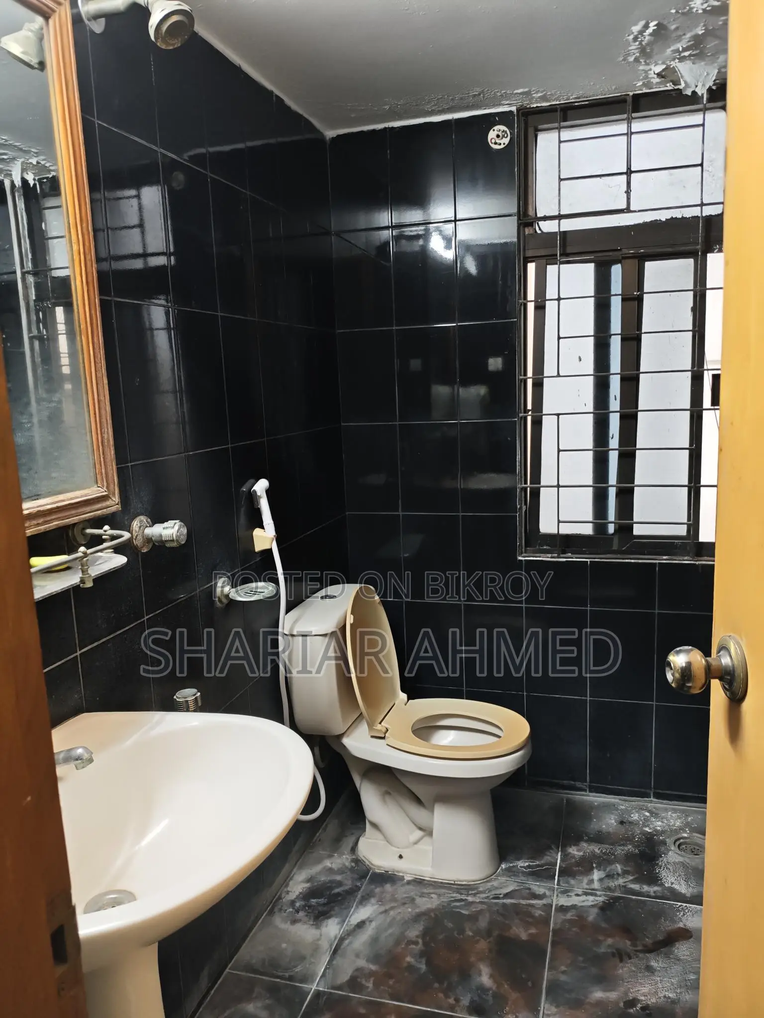 2000 Sqft 3 Bed Un-furnished Apartment For Rent In Gulshan in Gulshan
