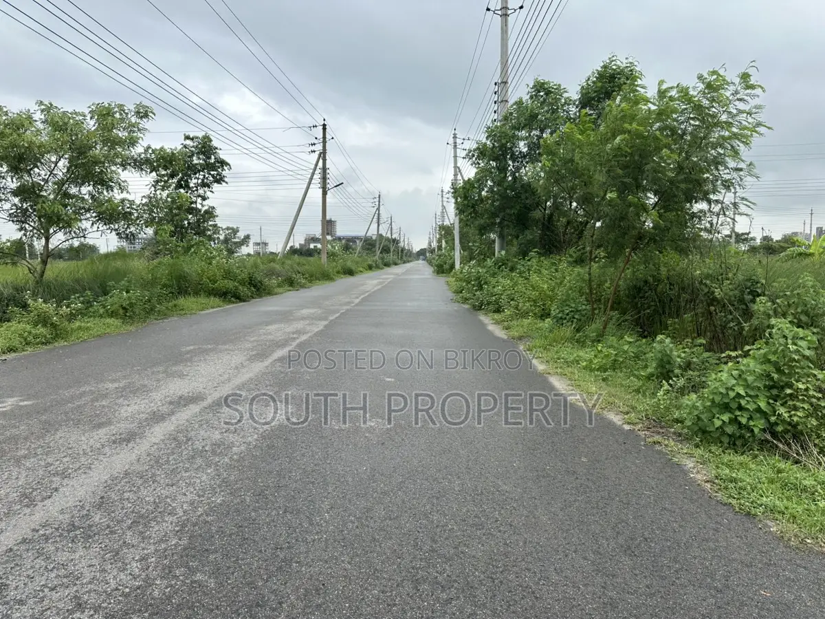 Block-N, 3-Katha, South-Face, Serial-3700, Bashundhara R/A in Basundhara