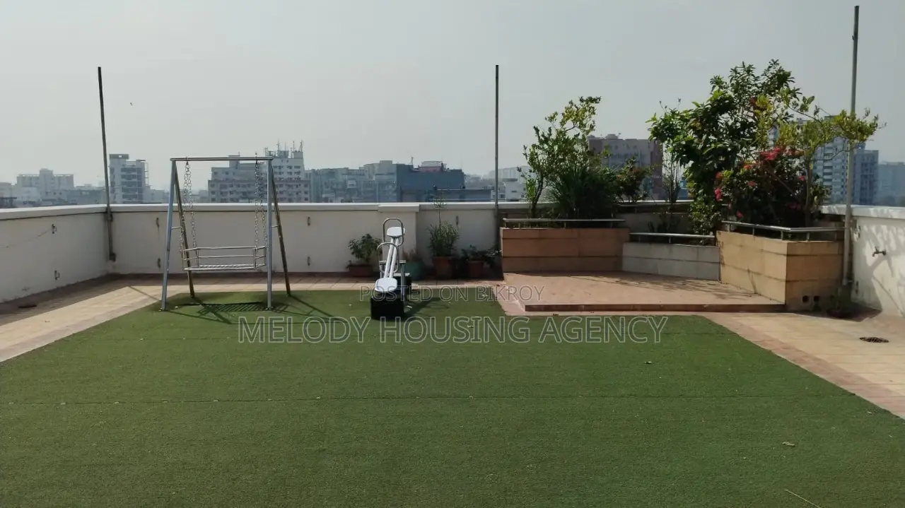 Ready Flat Sale on Central Road, Dhanmondi in Baridhara