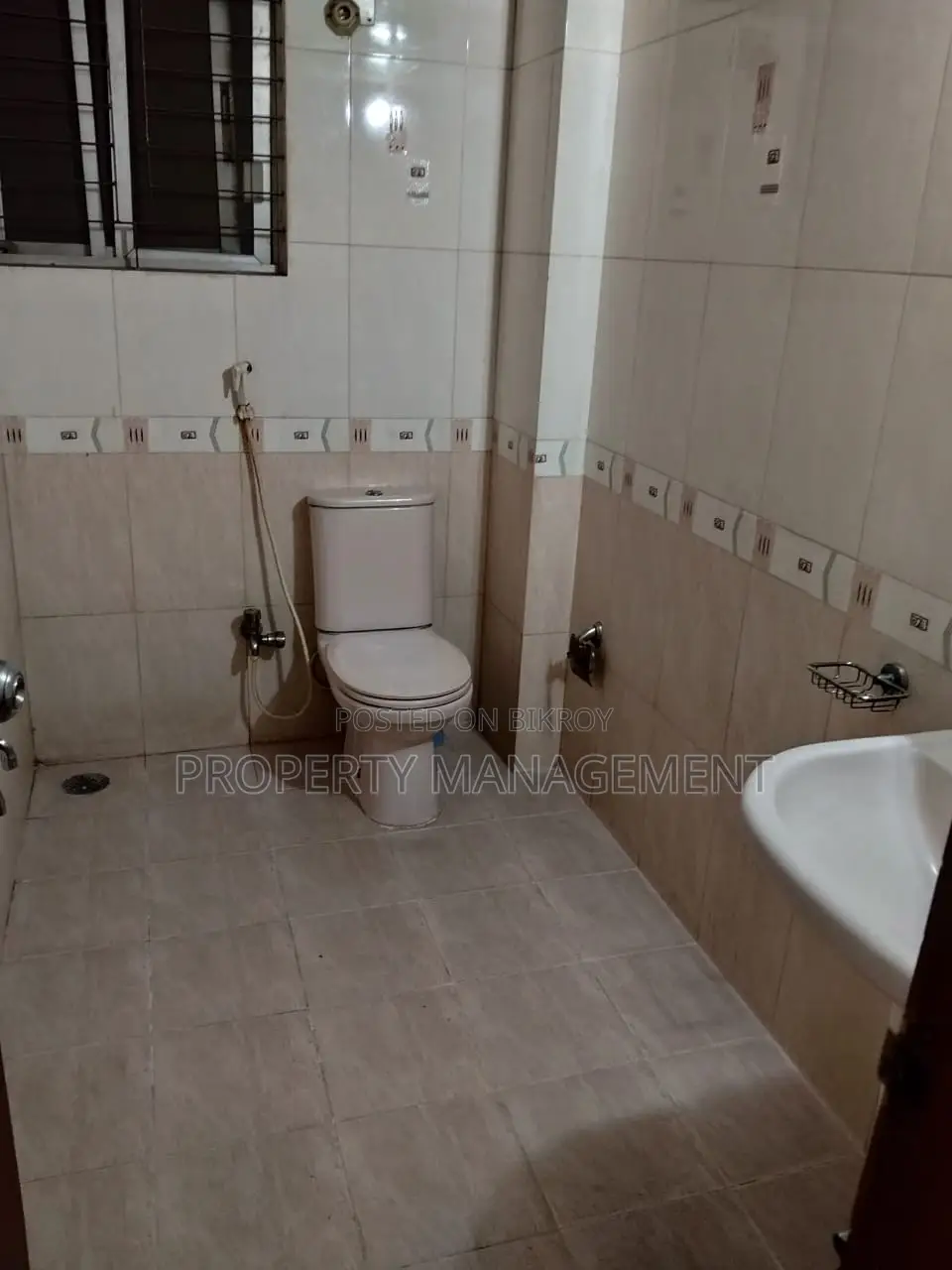 2850 sft fully furnished Apartments Rent in Gulshan in Gulshan